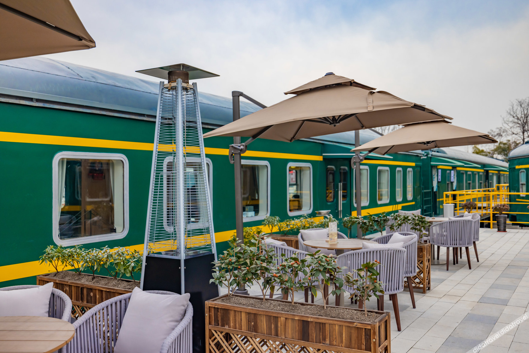 Green Train Leisurely Time 3*