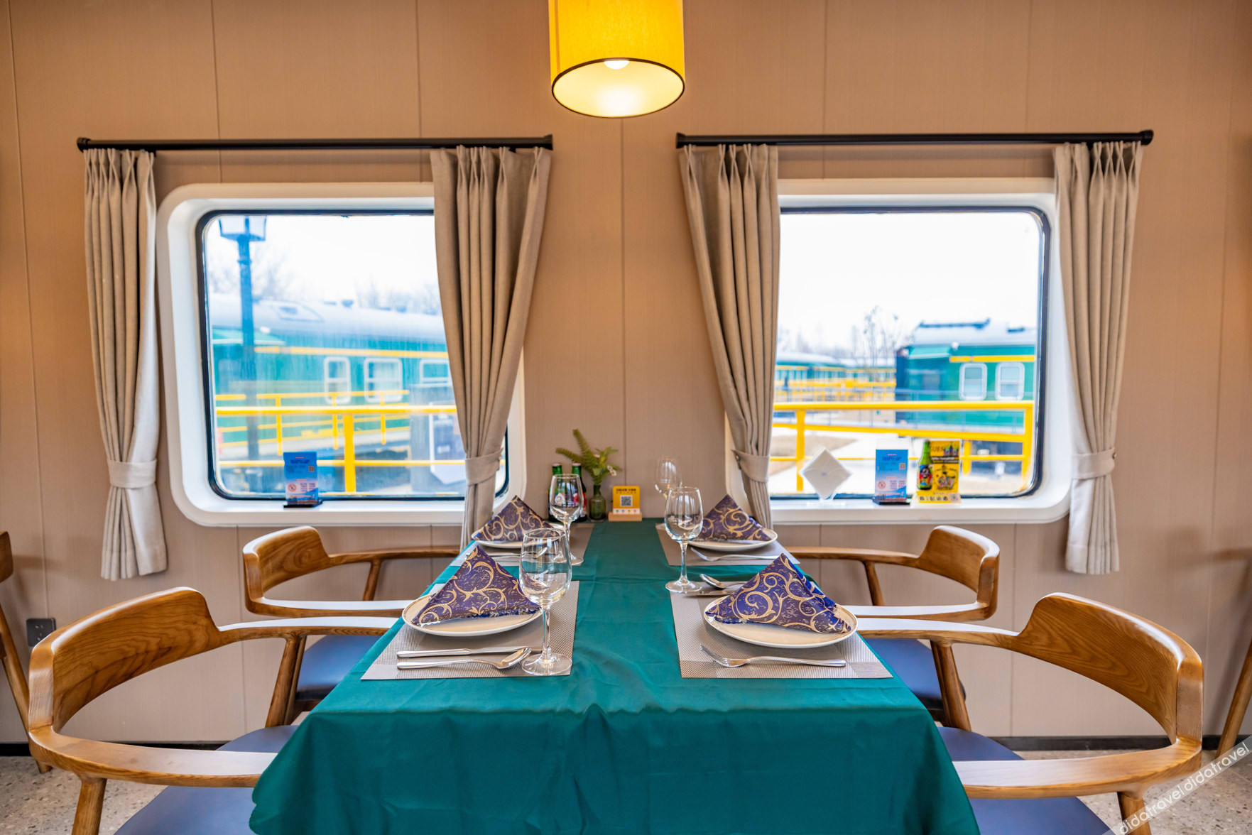Green Train Leisurely Time 3*