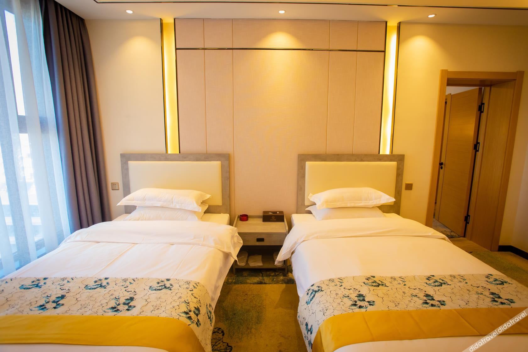 Jiayong Hotel 3*