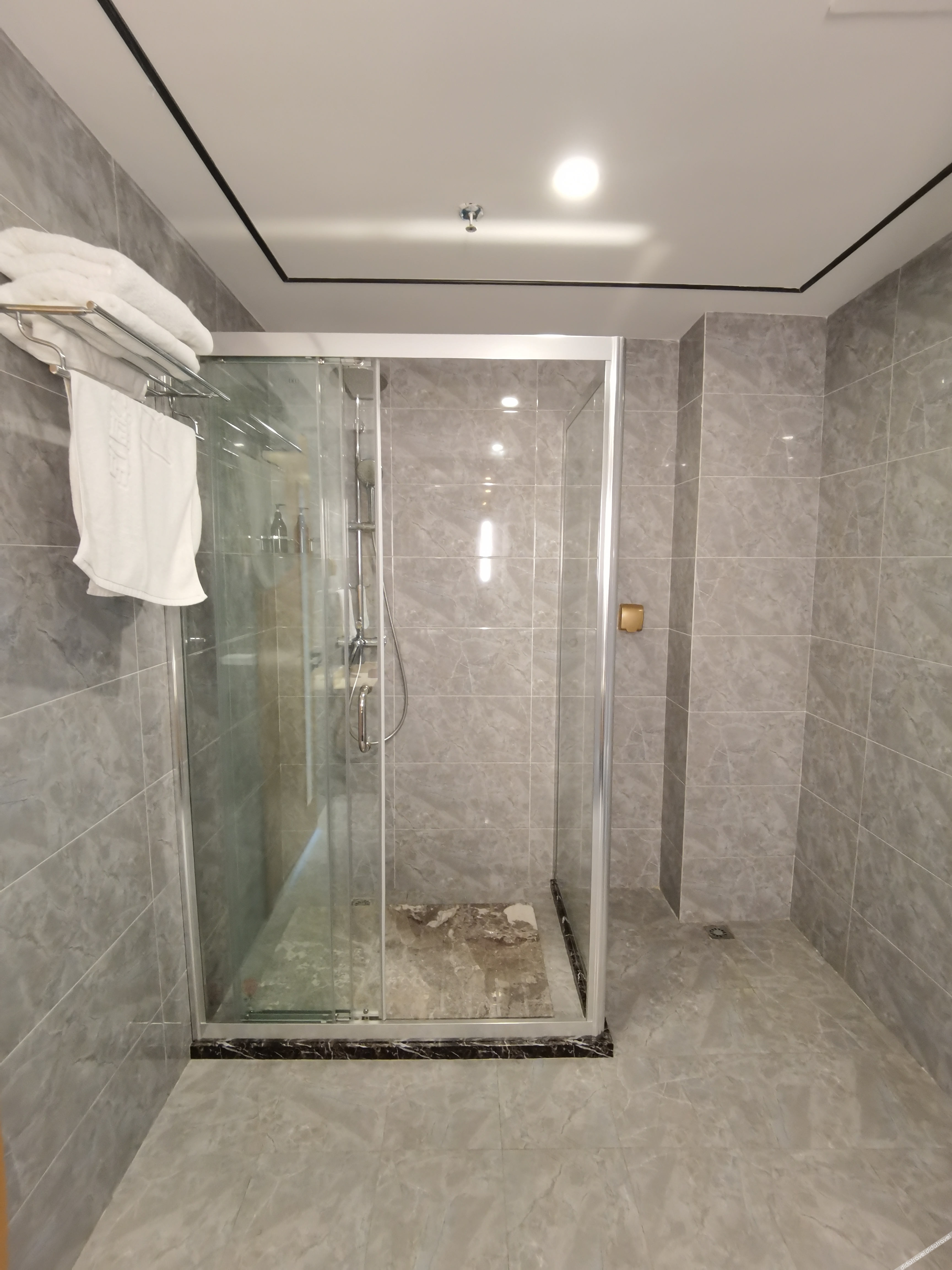 Jiayong Hotel 3*