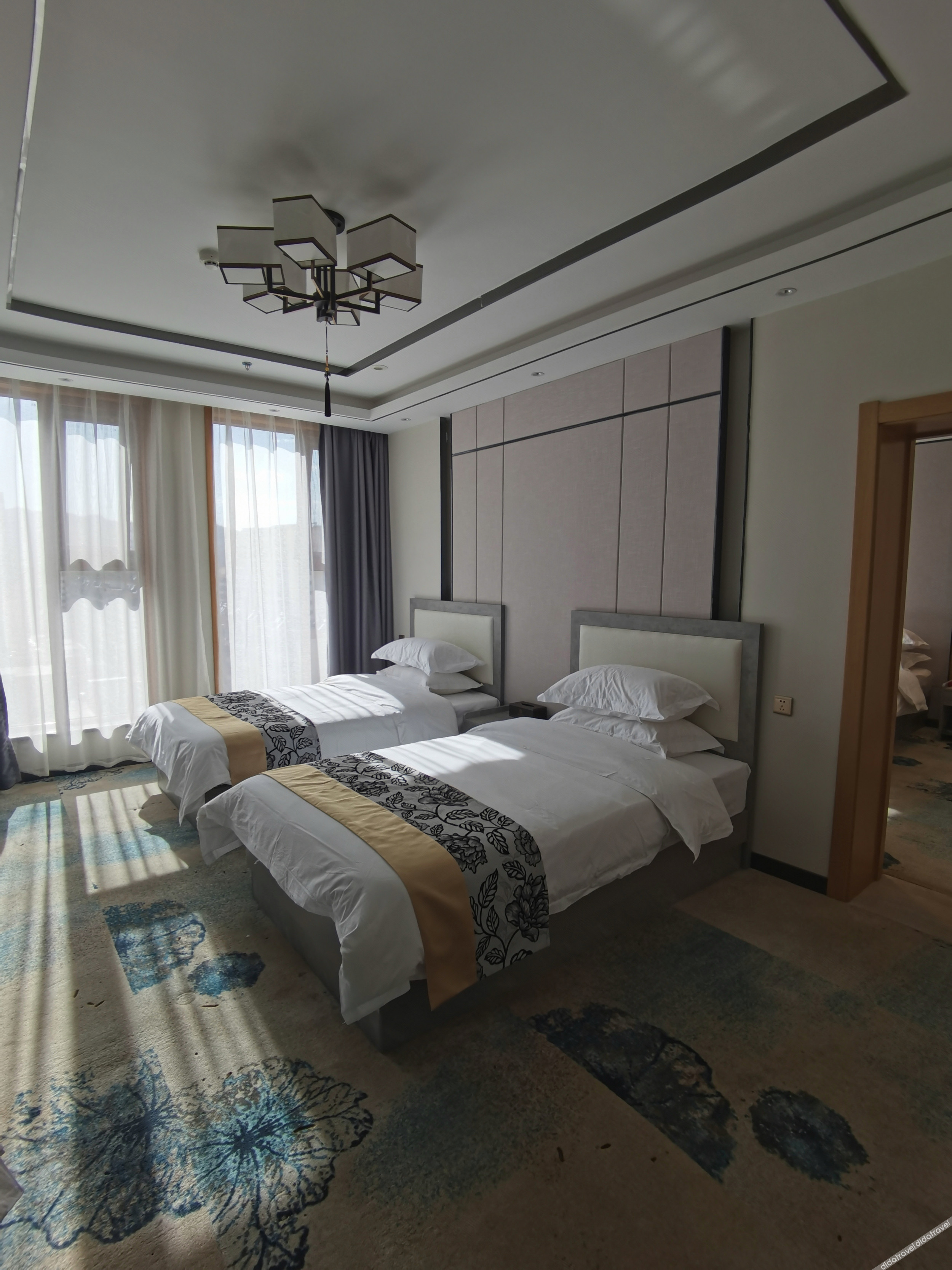 Jiayong Hotel 3*