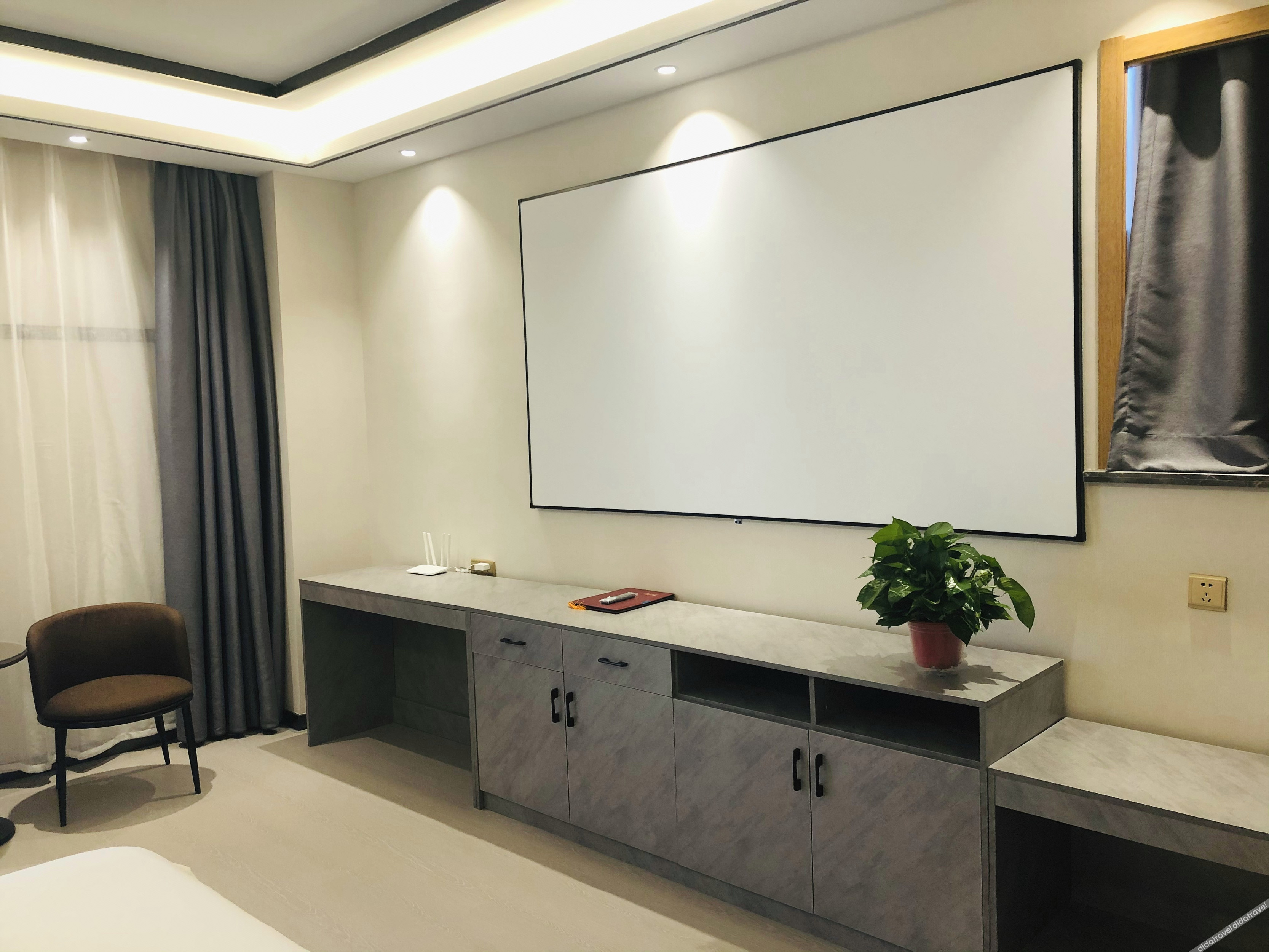 Jiayong Hotel 3*