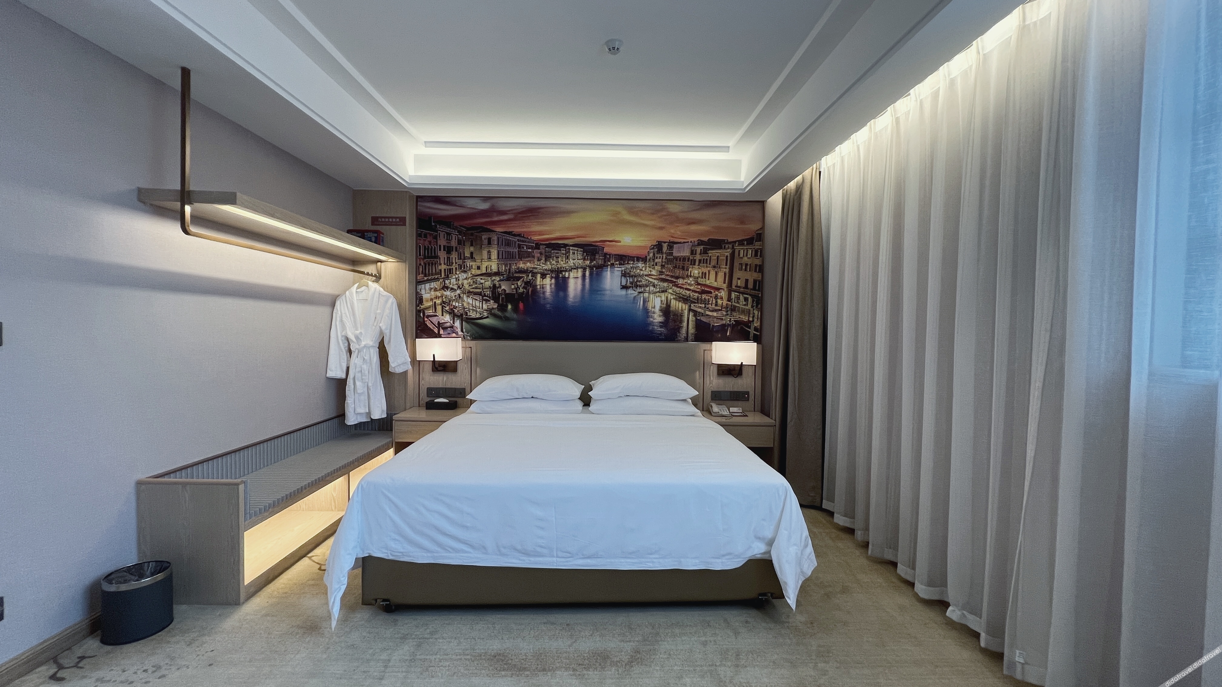 Vienna Hotel (Dongguan Wangniudun Wanghong Hub City) 3*