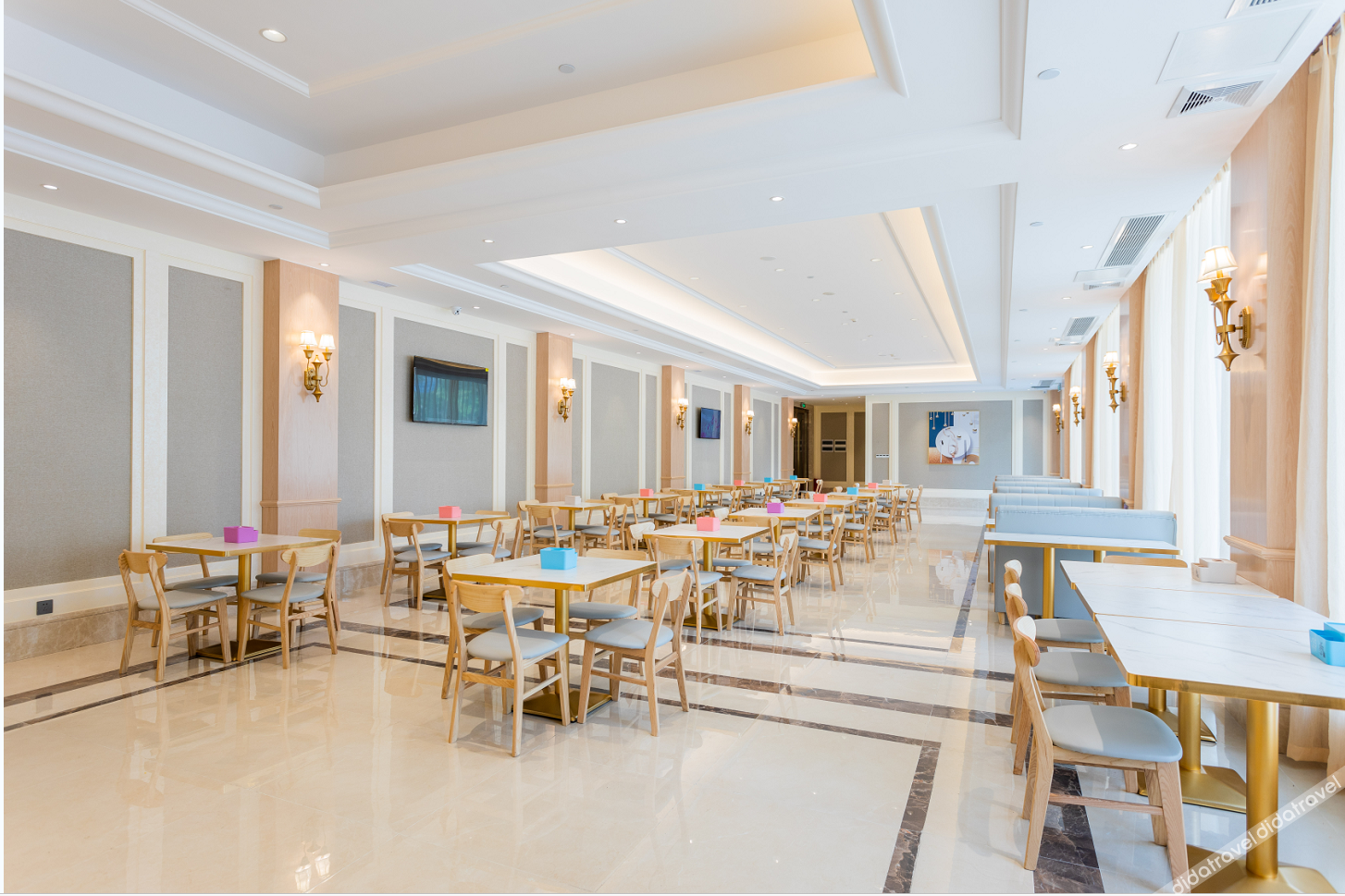 Vienna Hotel (Dongguan Wangniudun Wanghong Hub City) 3*