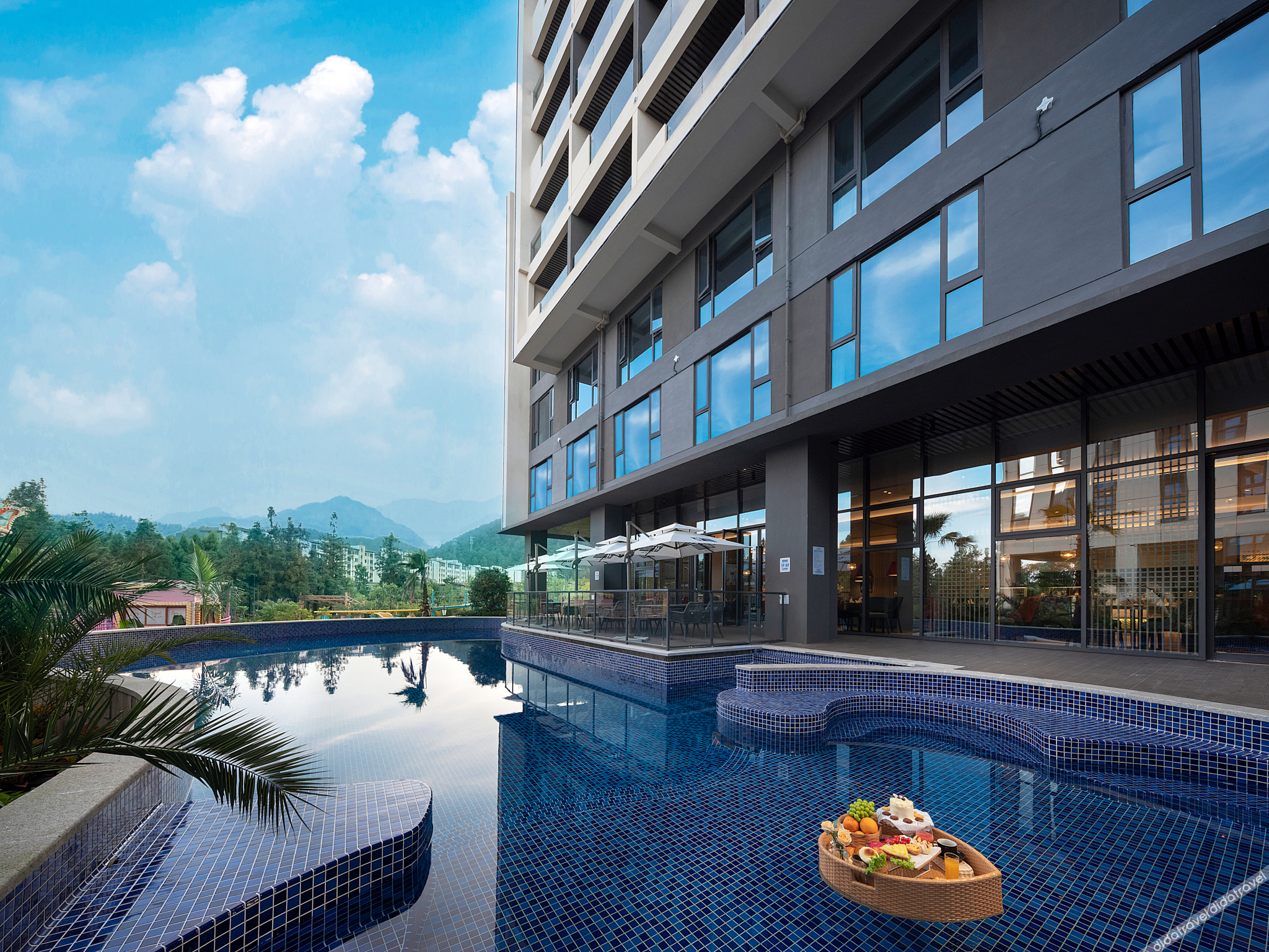 Holiday Inn Express Tengchong Hot Spring by IHG 3*