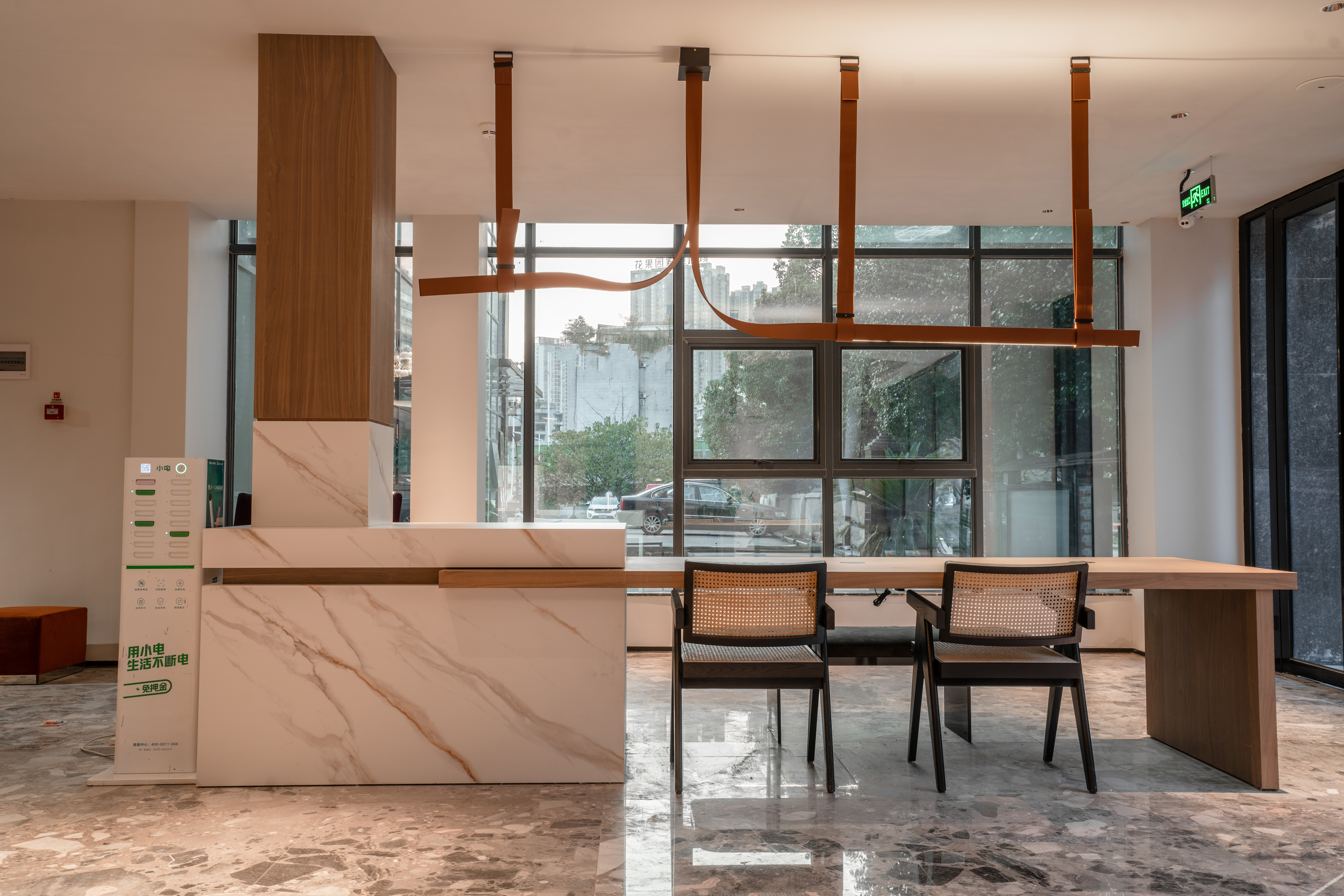 Ruijiaxi Hotel (Guiyang Flower Orchard White House Art Center Branch) 3*