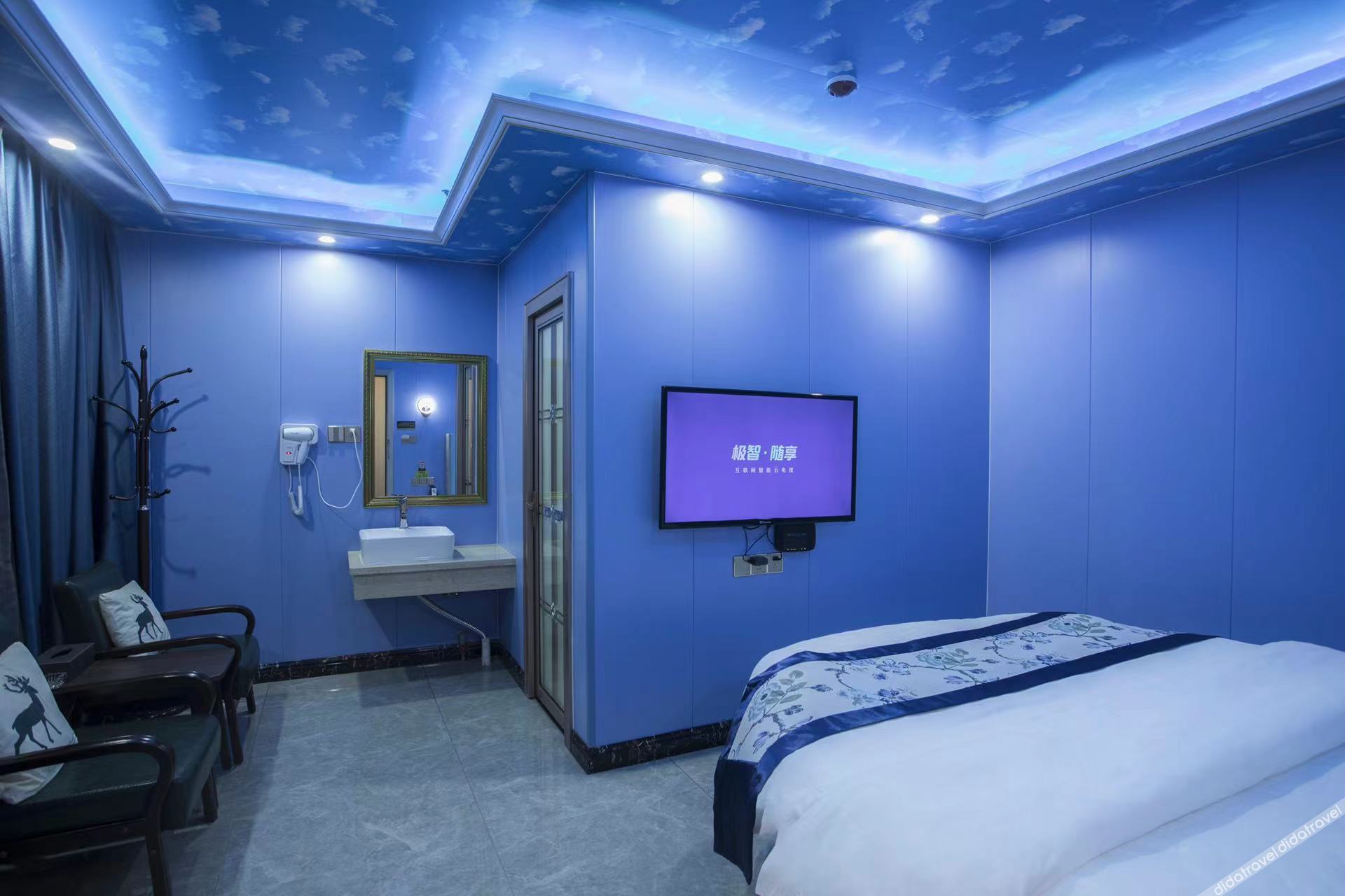 City Hotel No.1 (Zhongkai High-speed Railway Station) 2*