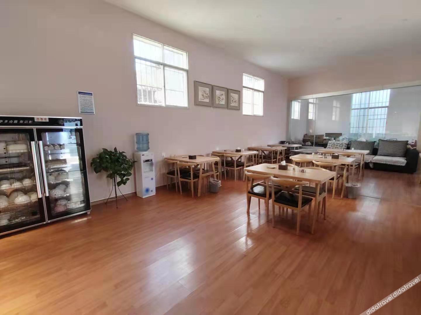 Manhui hotel 3*