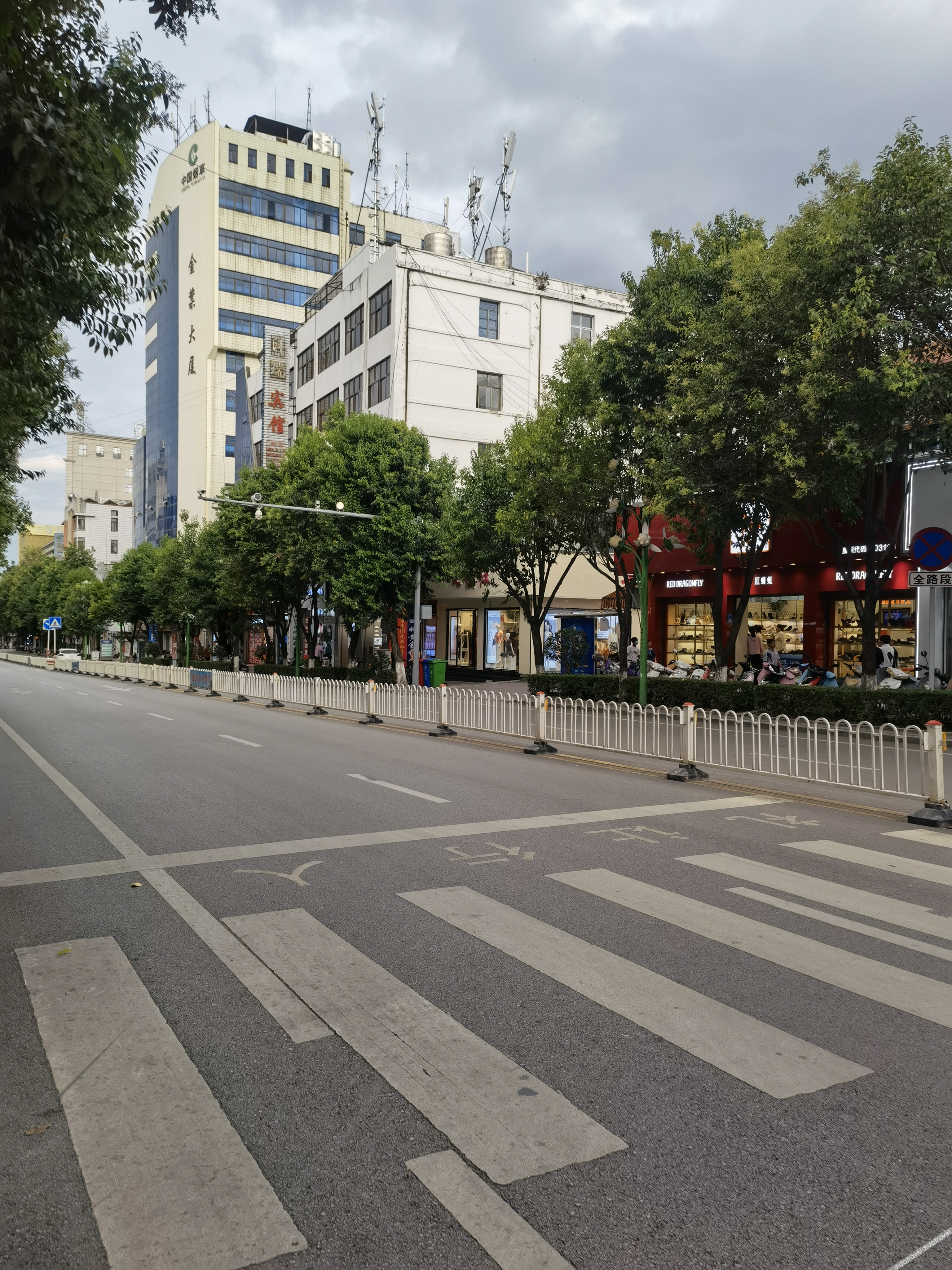 Manhui hotel 3*