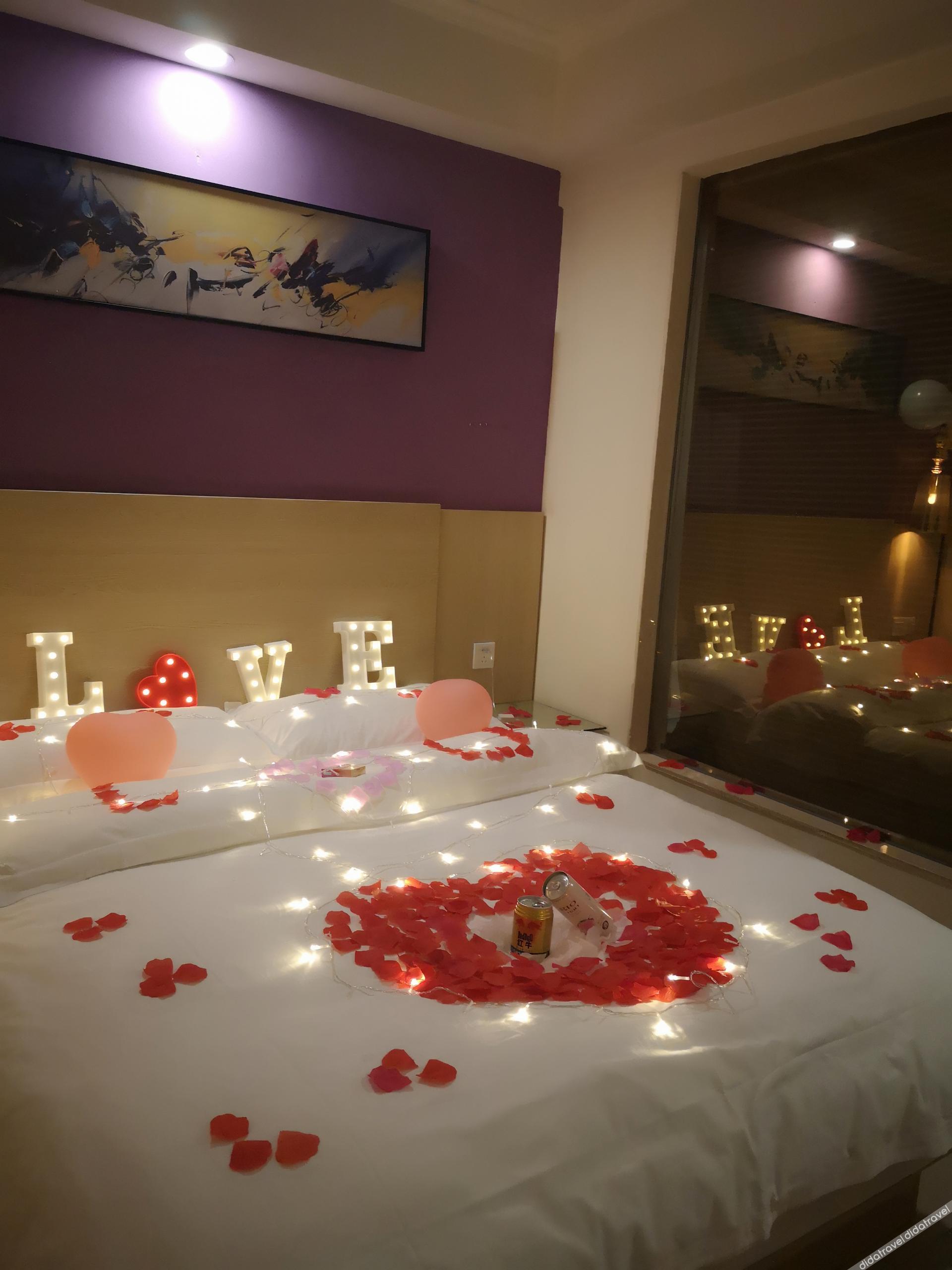 No.8 Season Hotel (Shenzhen Dongmen Hubei Subway Station Branch) 2*