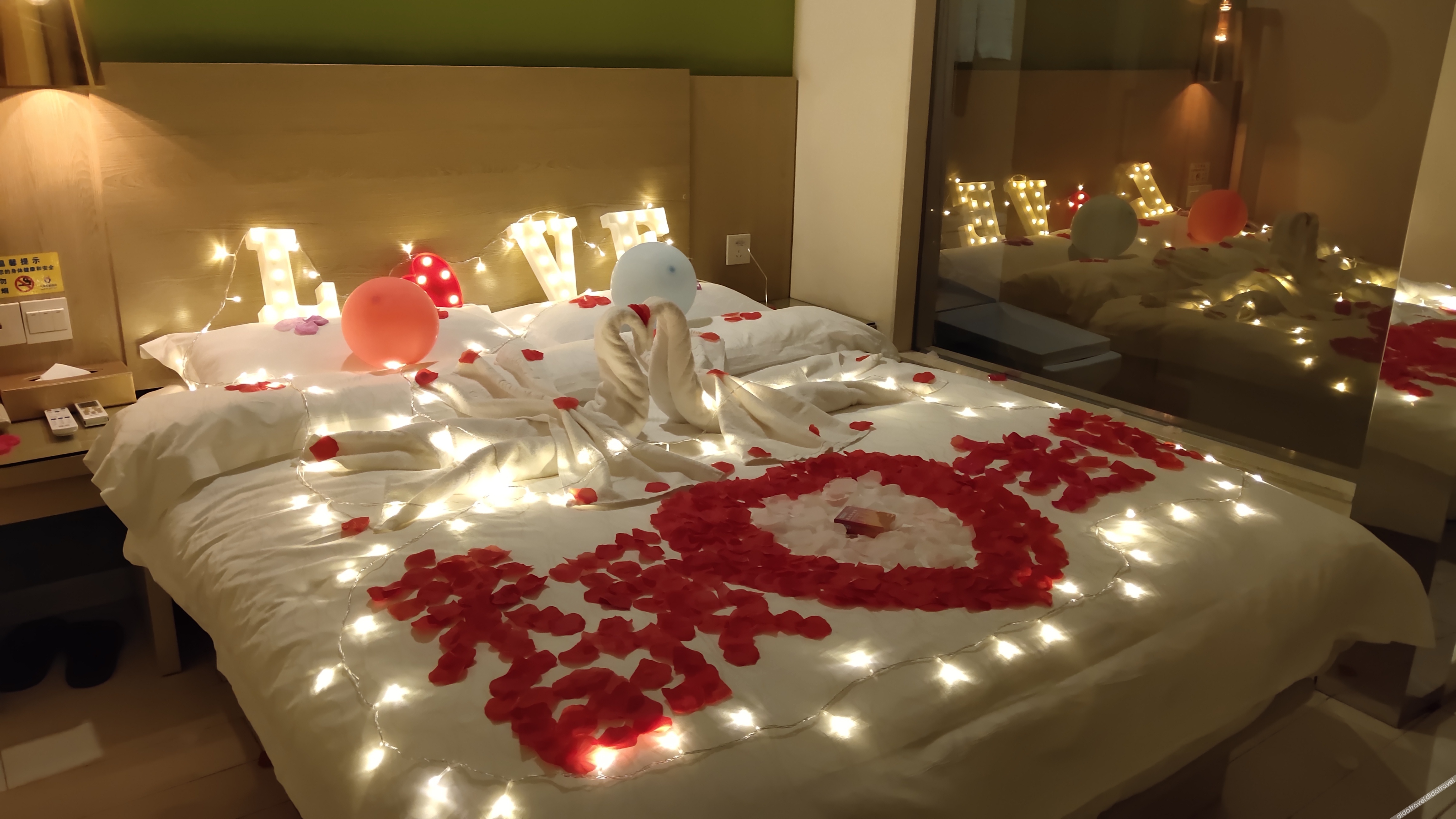No.8 Season Hotel (Shenzhen Dongmen Hubei Subway Station Branch) 2*
