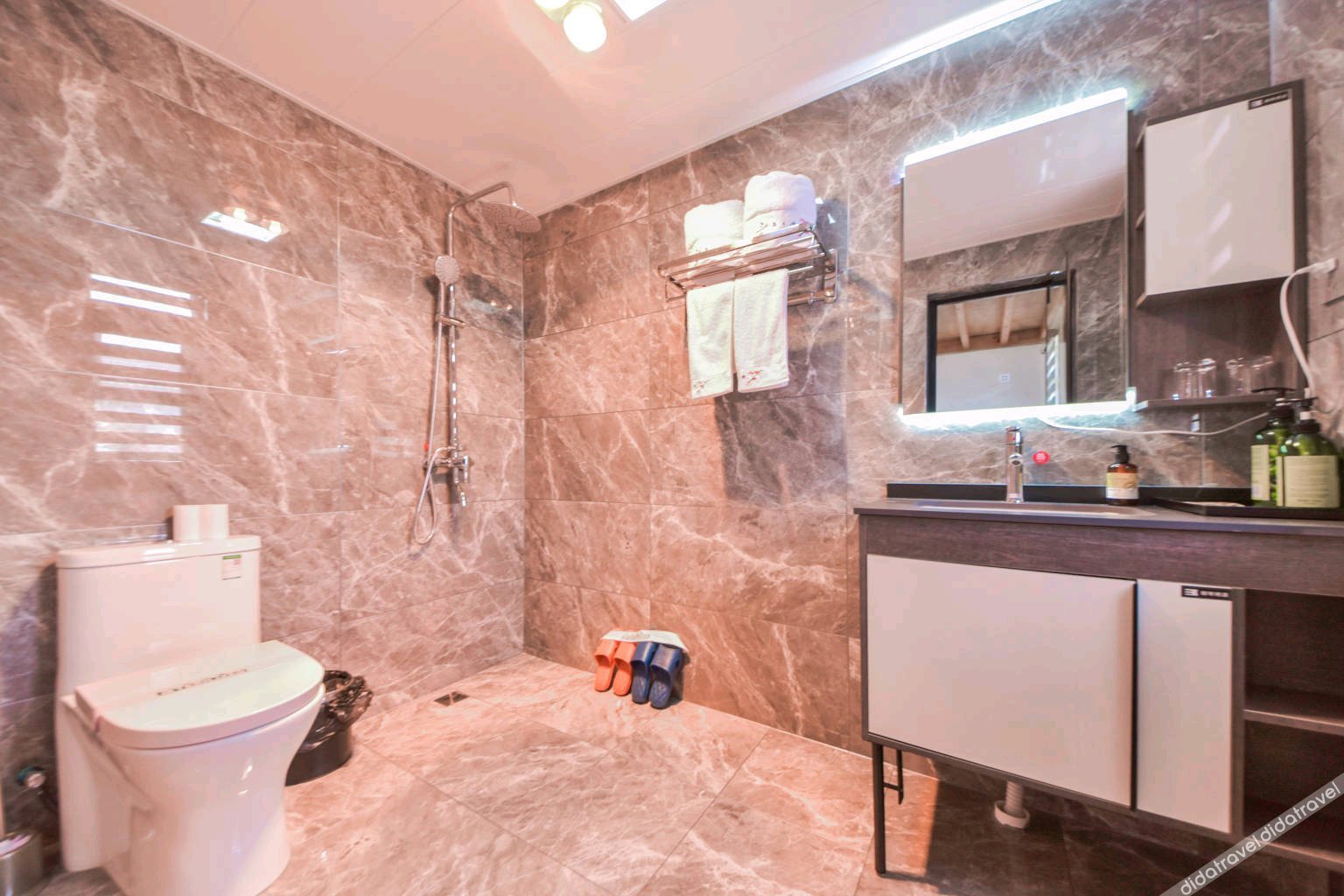 Dali Liuyue Seaview Inn (Longkan Wharf) 3*