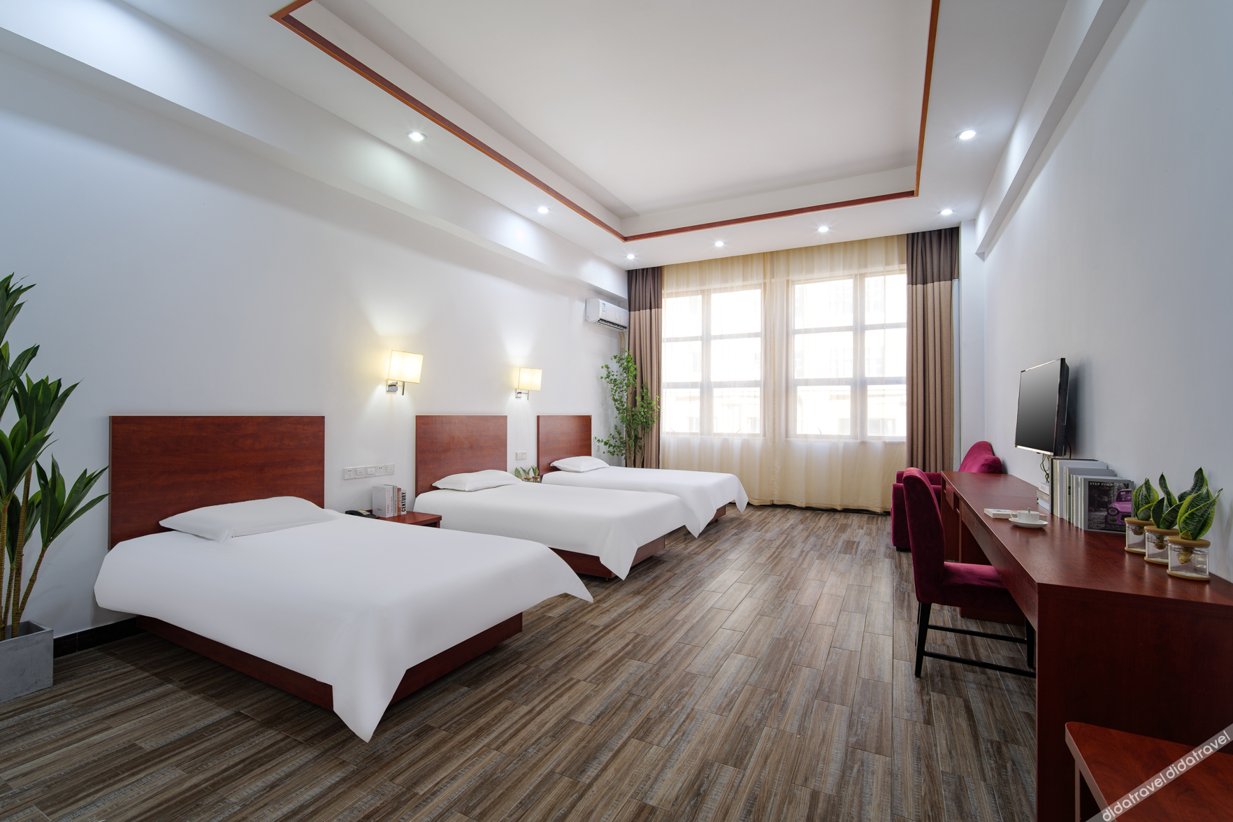 Cloth Book Collection Hotel (Xiamen North Railway Station Old Yard Scenic Area) 3*
