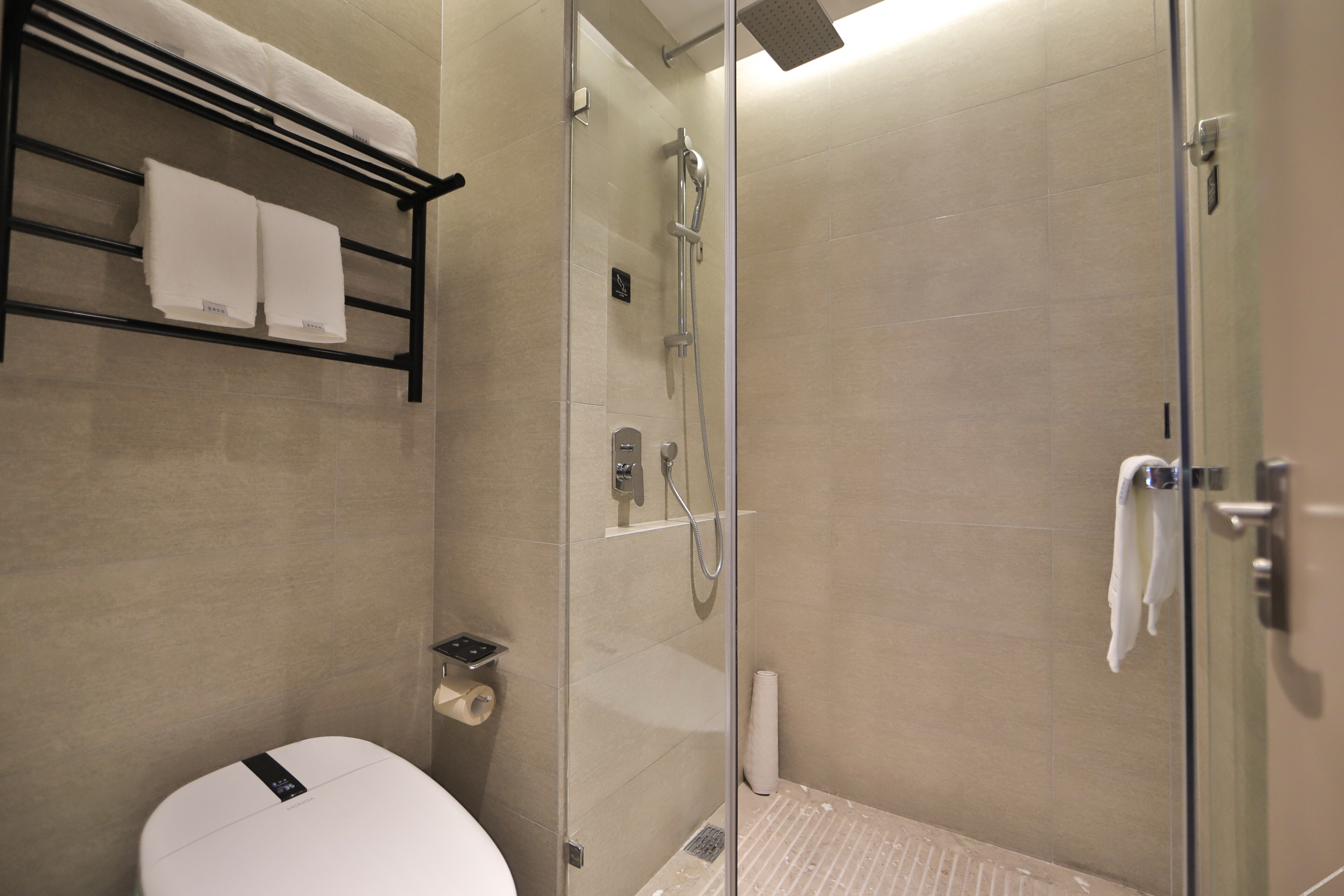 Changchun South Station Square Atour X Hotel 4*