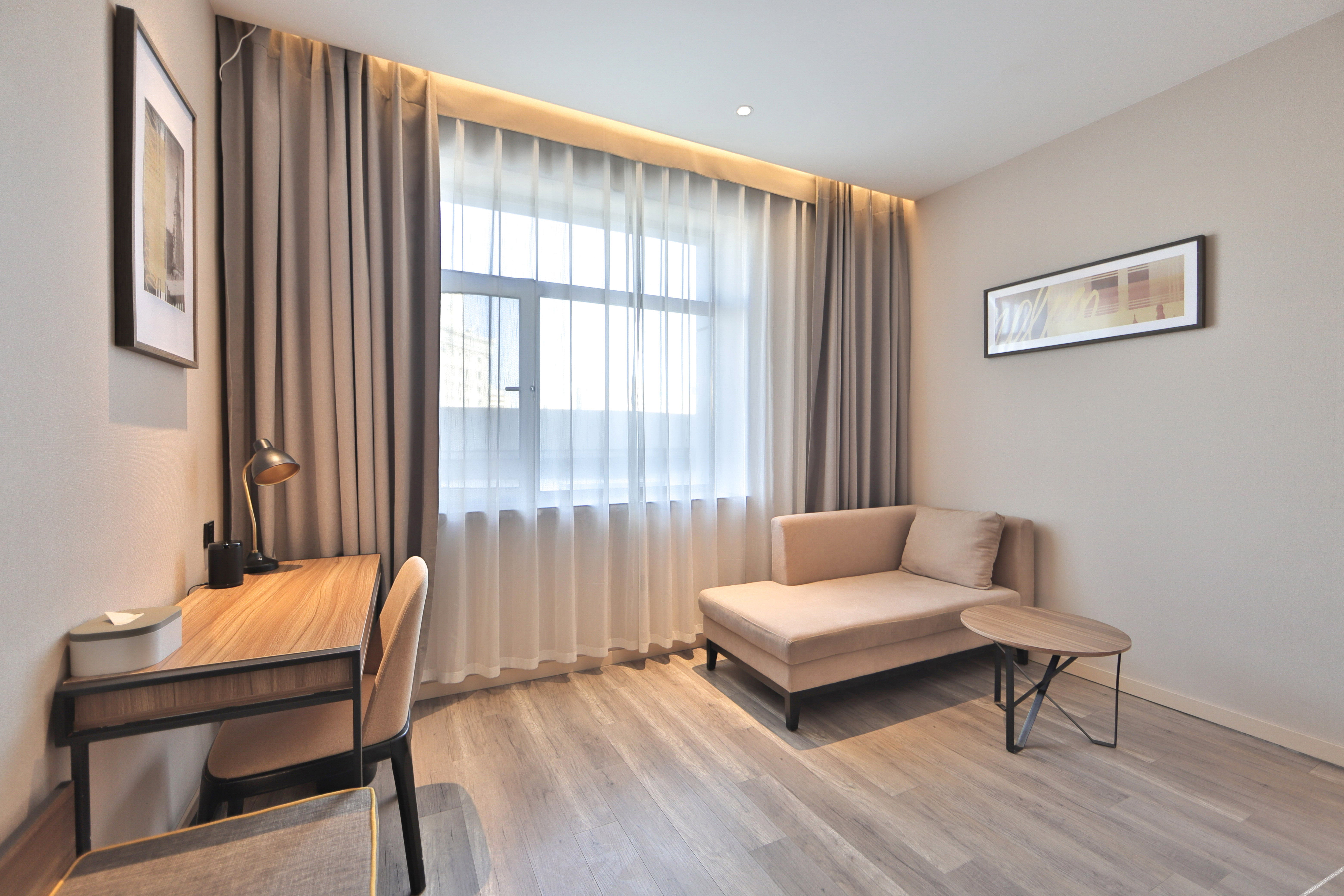 Changchun South Station Square Atour X Hotel 4*