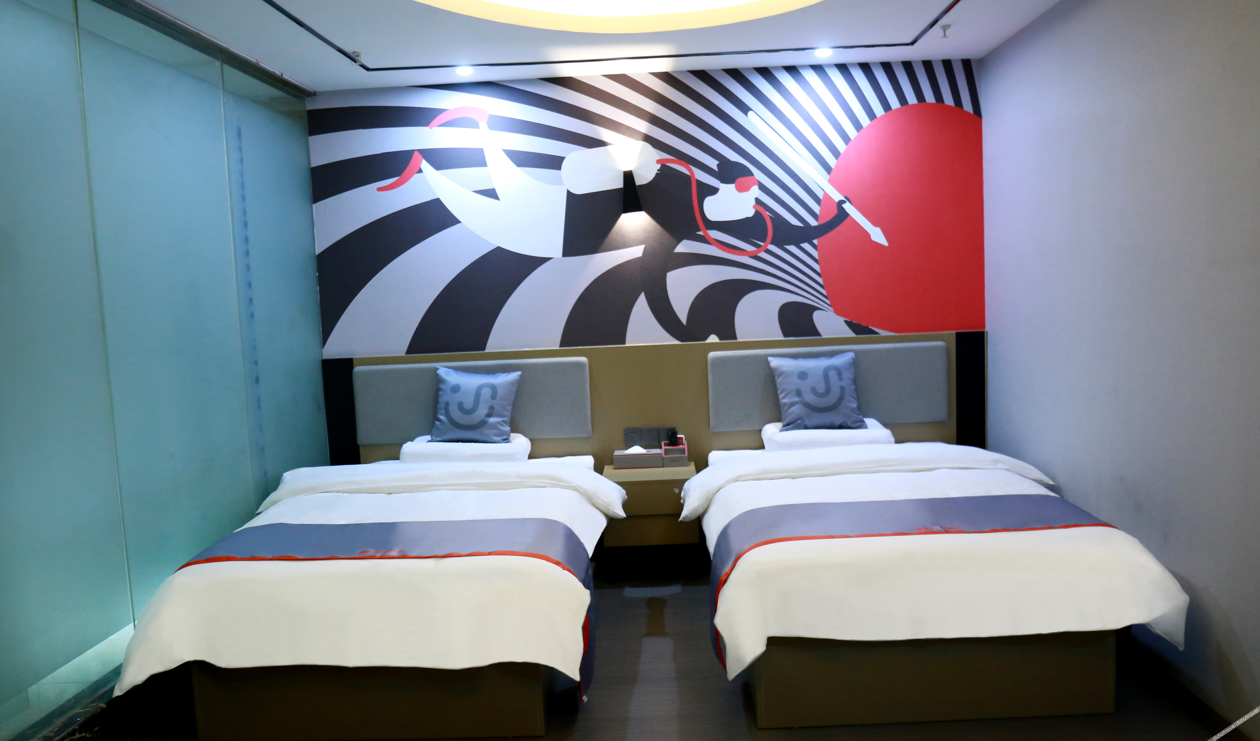 Junyi Chain Hotel (Nanjiang Peoples Hospital) 0*