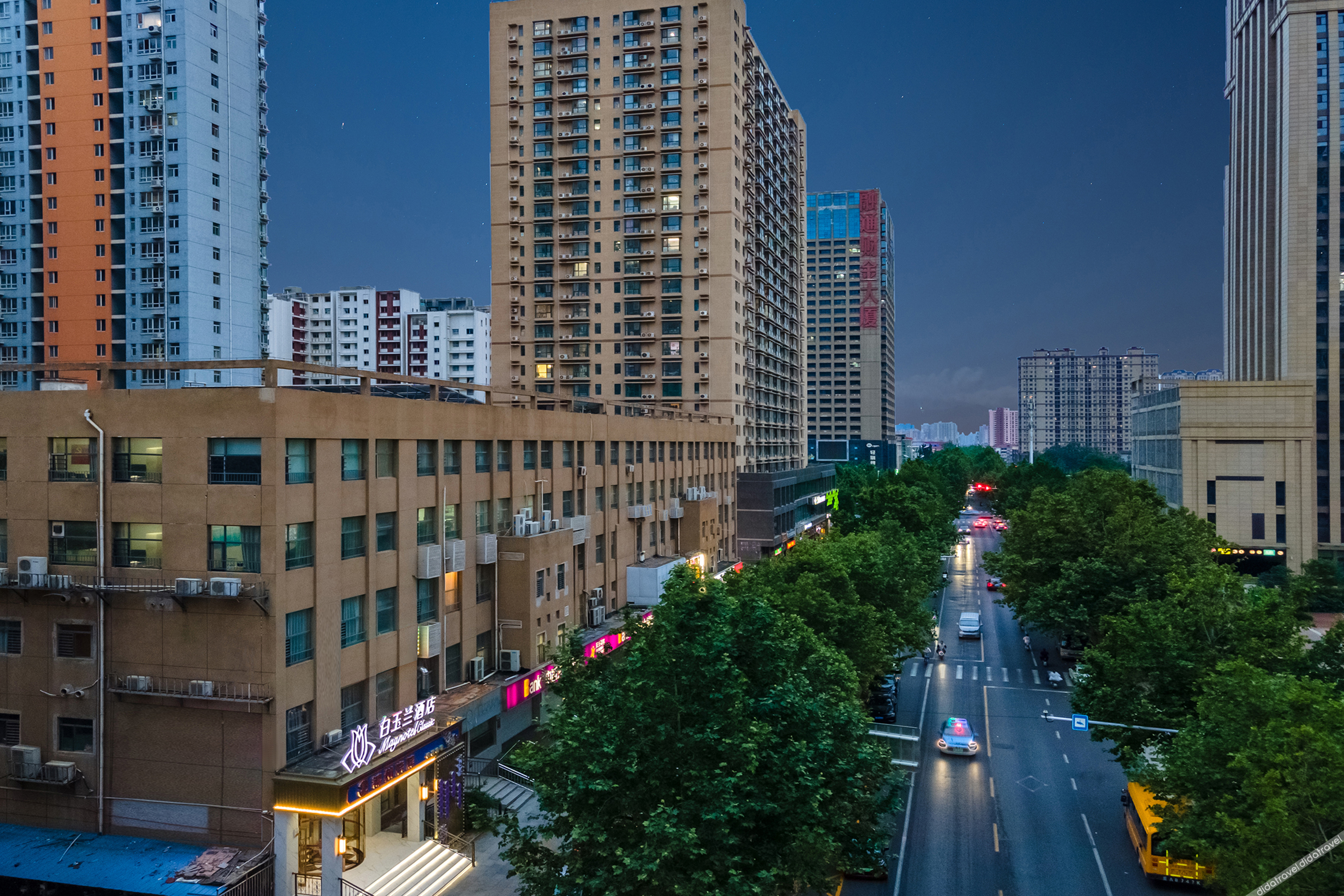 Platinum Magnolia Hotel (Shijiazhuang No. 99 Middle School Tangu Subway Station Branch) 2*