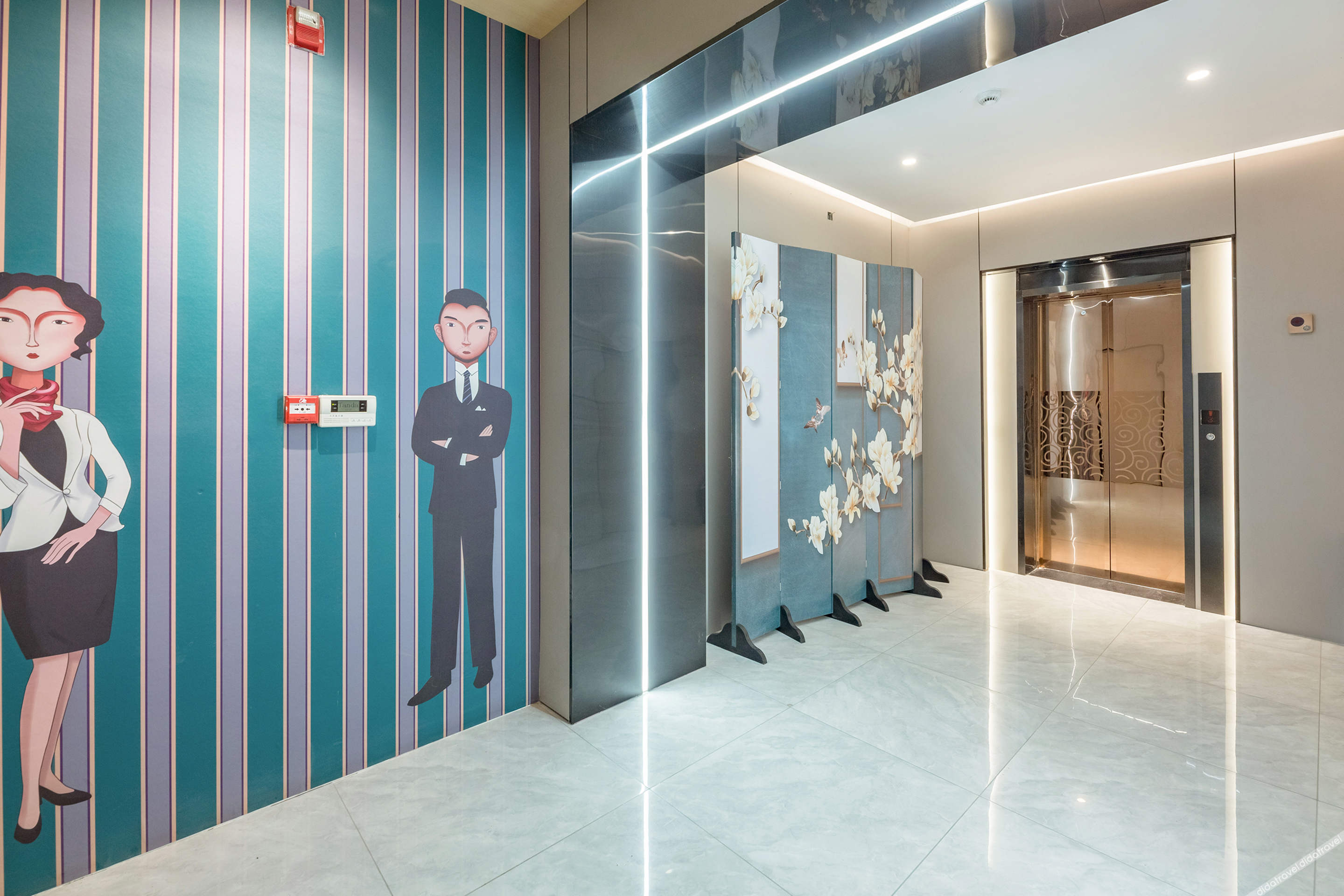 Platinum Magnolia Hotel (Shijiazhuang No. 99 Middle School Tangu Subway Station Branch) 2*