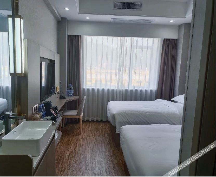 Fistel Hotel 2*