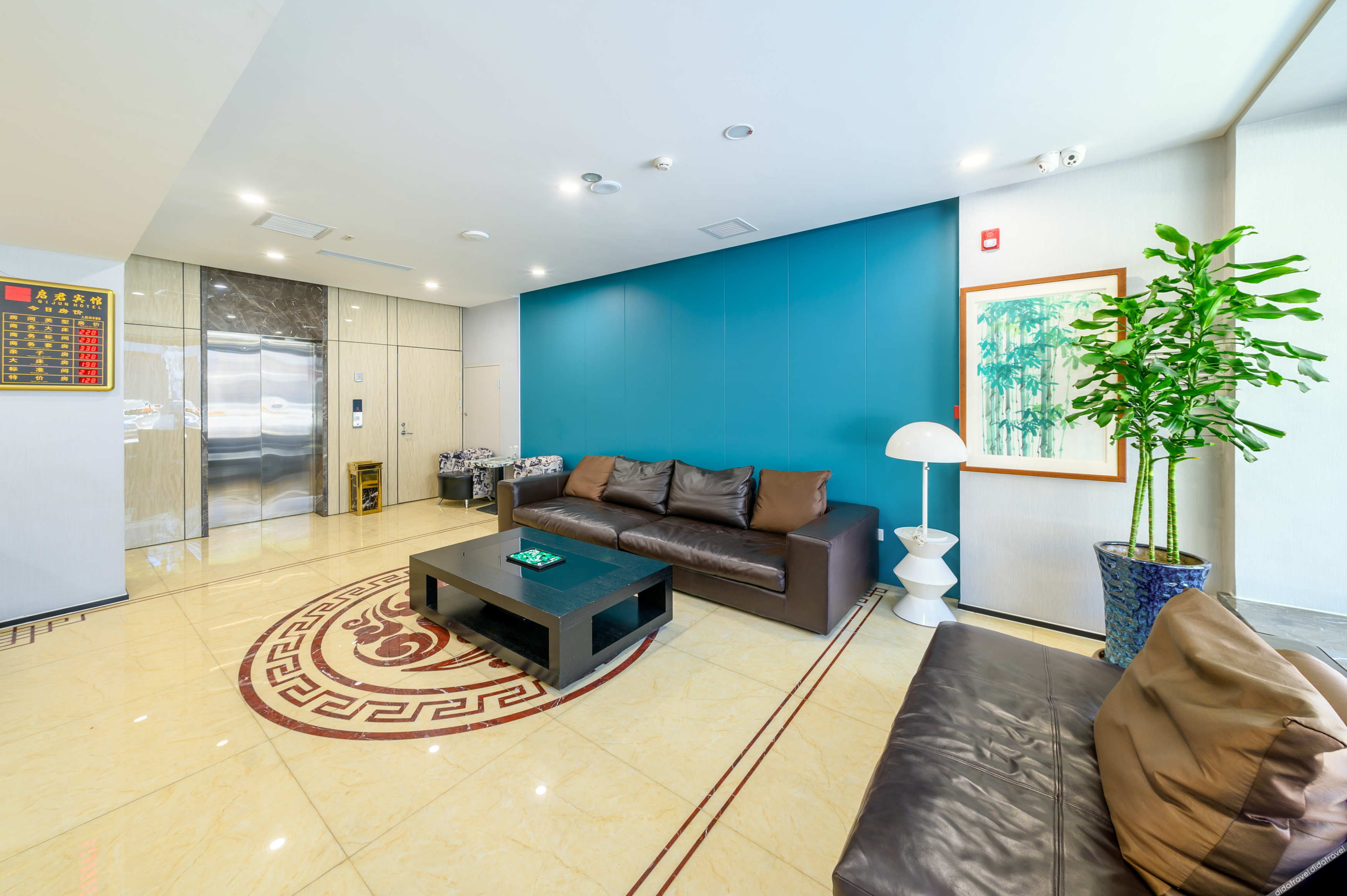 Qijun Hotel (The Second Hospital of Jilin University, Changchun) 2*