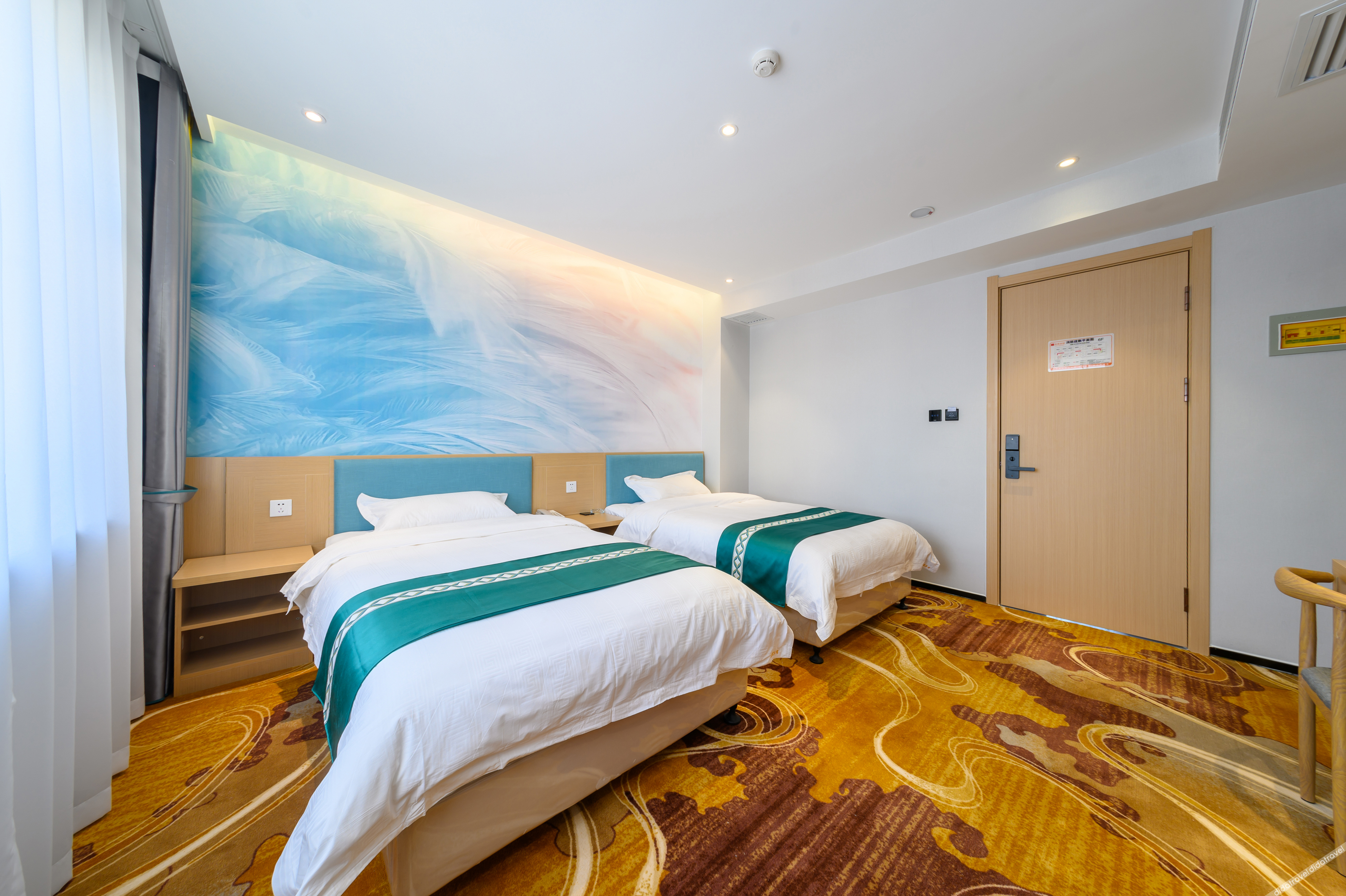 Qijun Hotel (The Second Hospital of Jilin University, Changchun) 2*