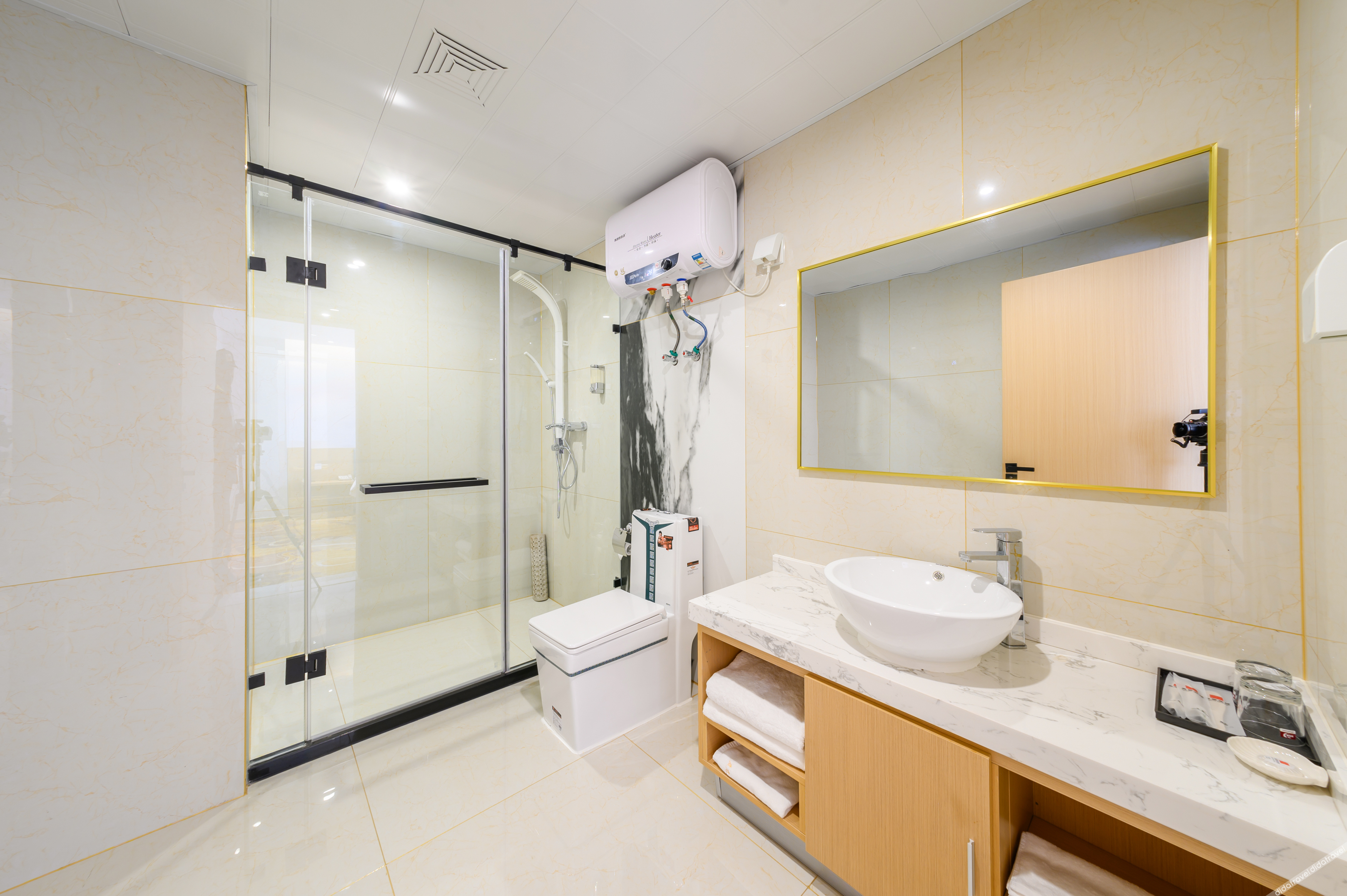 Qijun Hotel (The Second Hospital of Jilin University, Changchun) 2*