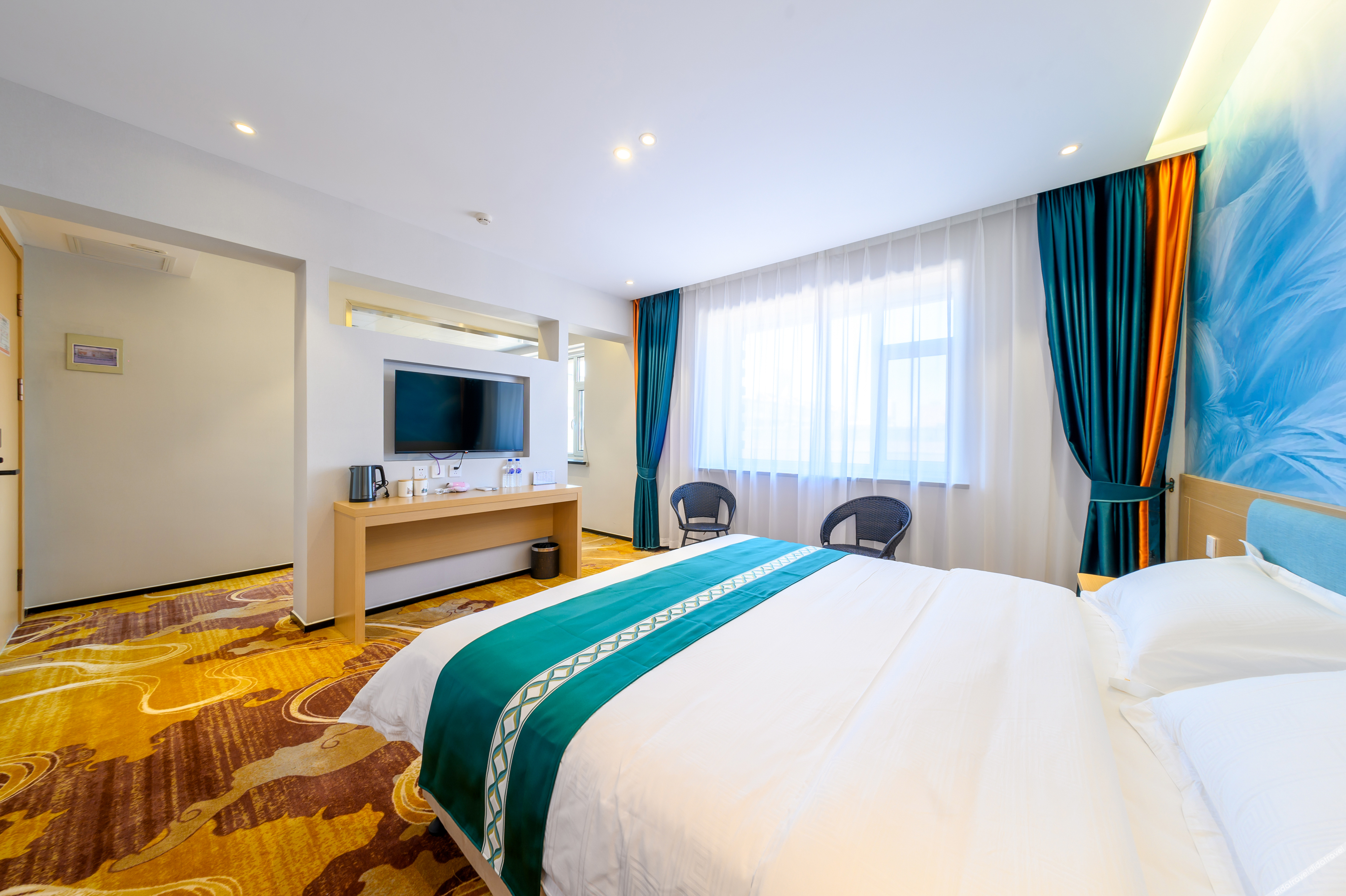 Qijun Hotel (The Second Hospital of Jilin University, Changchun) 2*