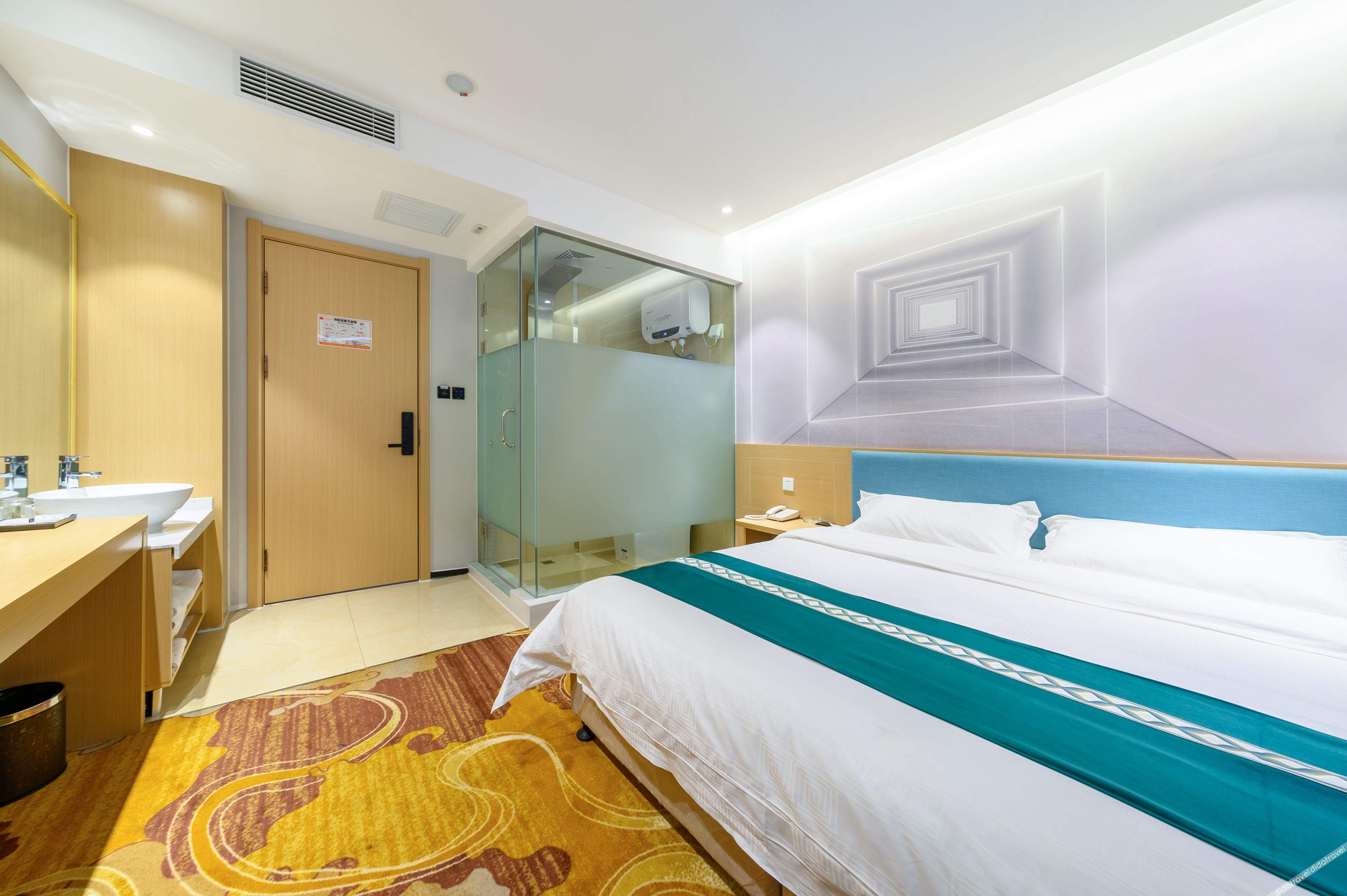 Qijun Hotel (The Second Hospital of Jilin University, Changchun) 2*