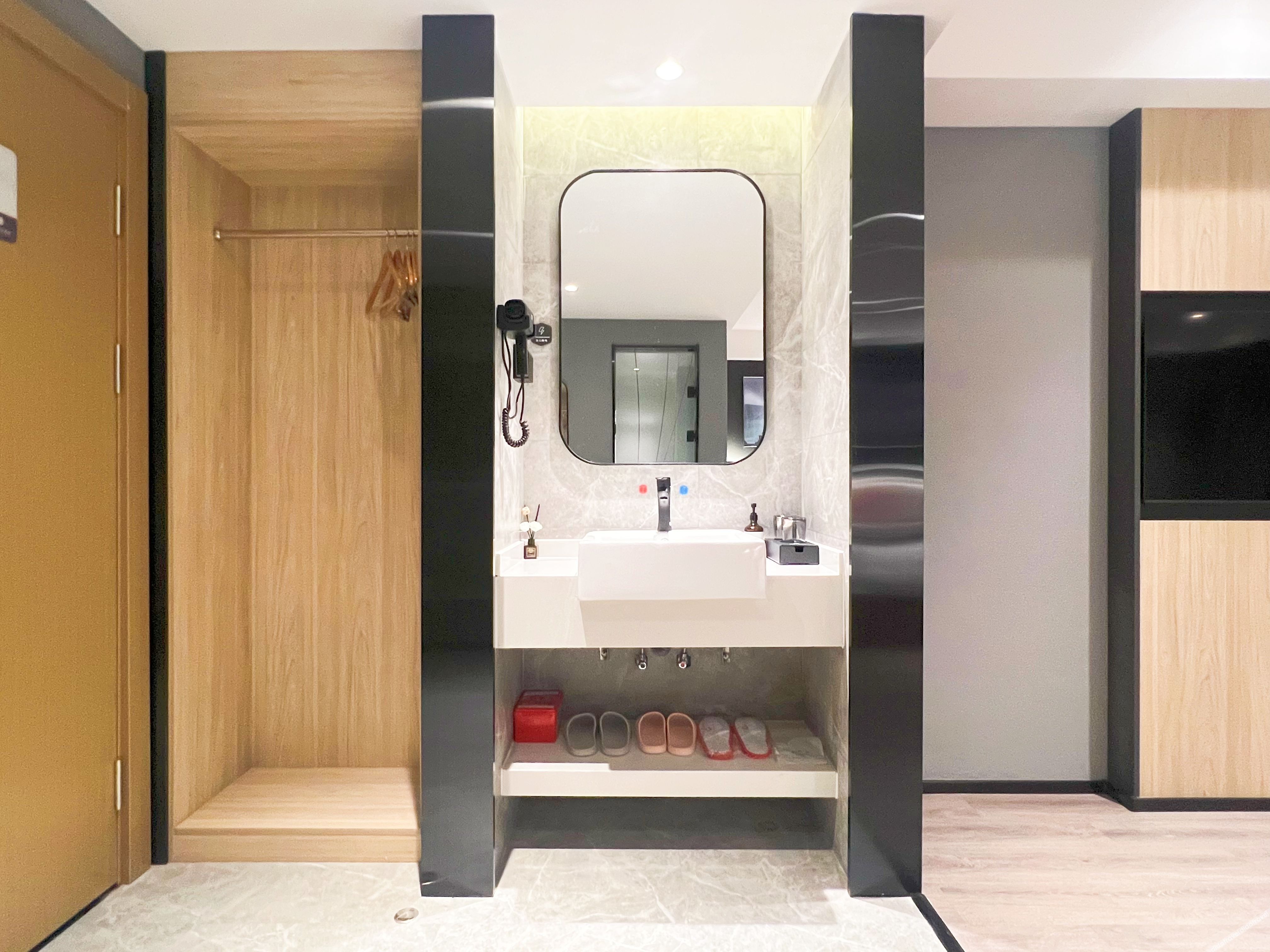 Shankee Yue Hotel (Gaocheng Shifu Xi Road) 1*