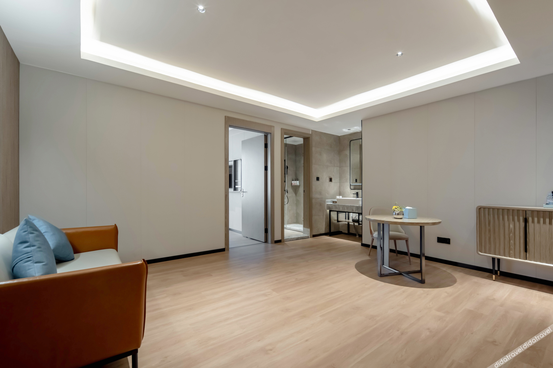 Echarm Hotel 3*