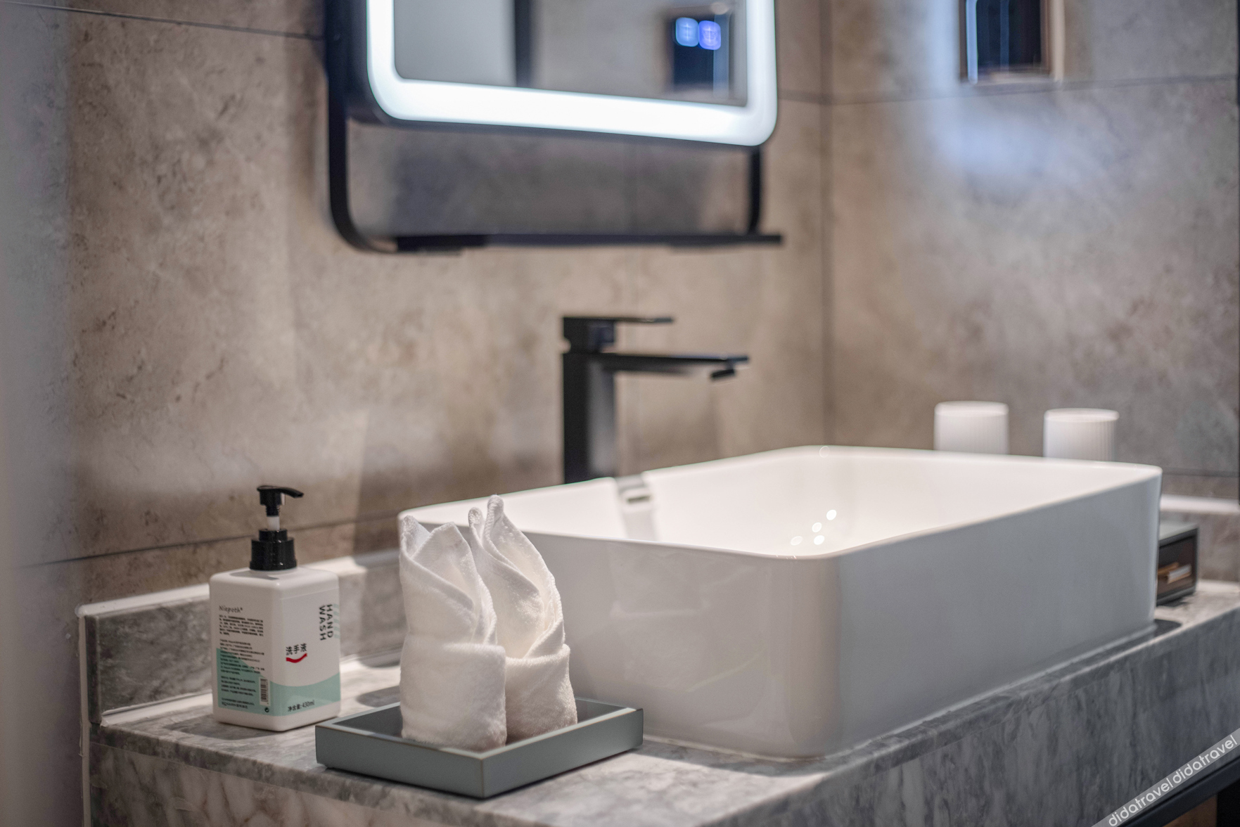 Echarm Hotel 3*