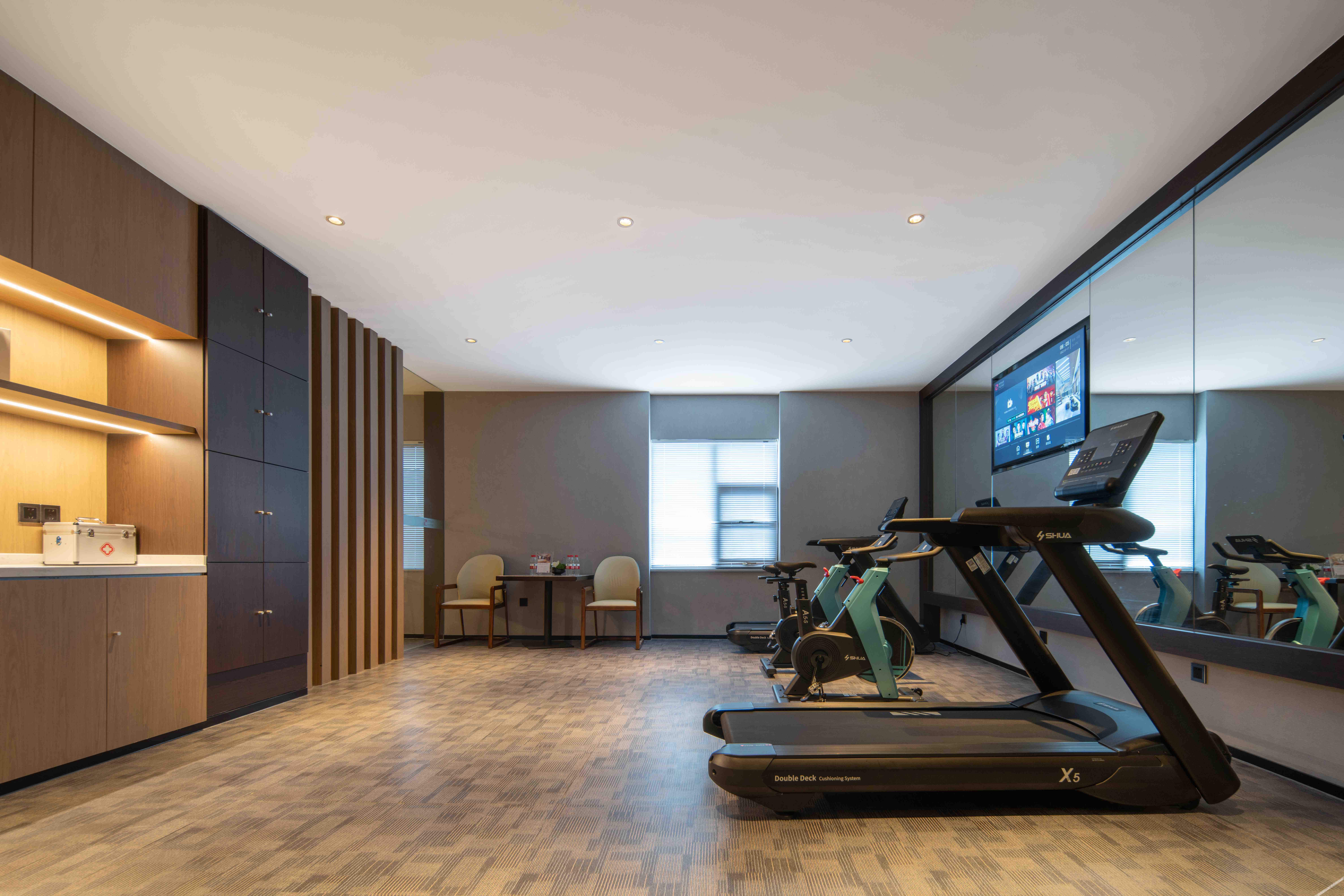The GiorgioMorandi Hotels (Xuyi Kejie Central Mall) 4*