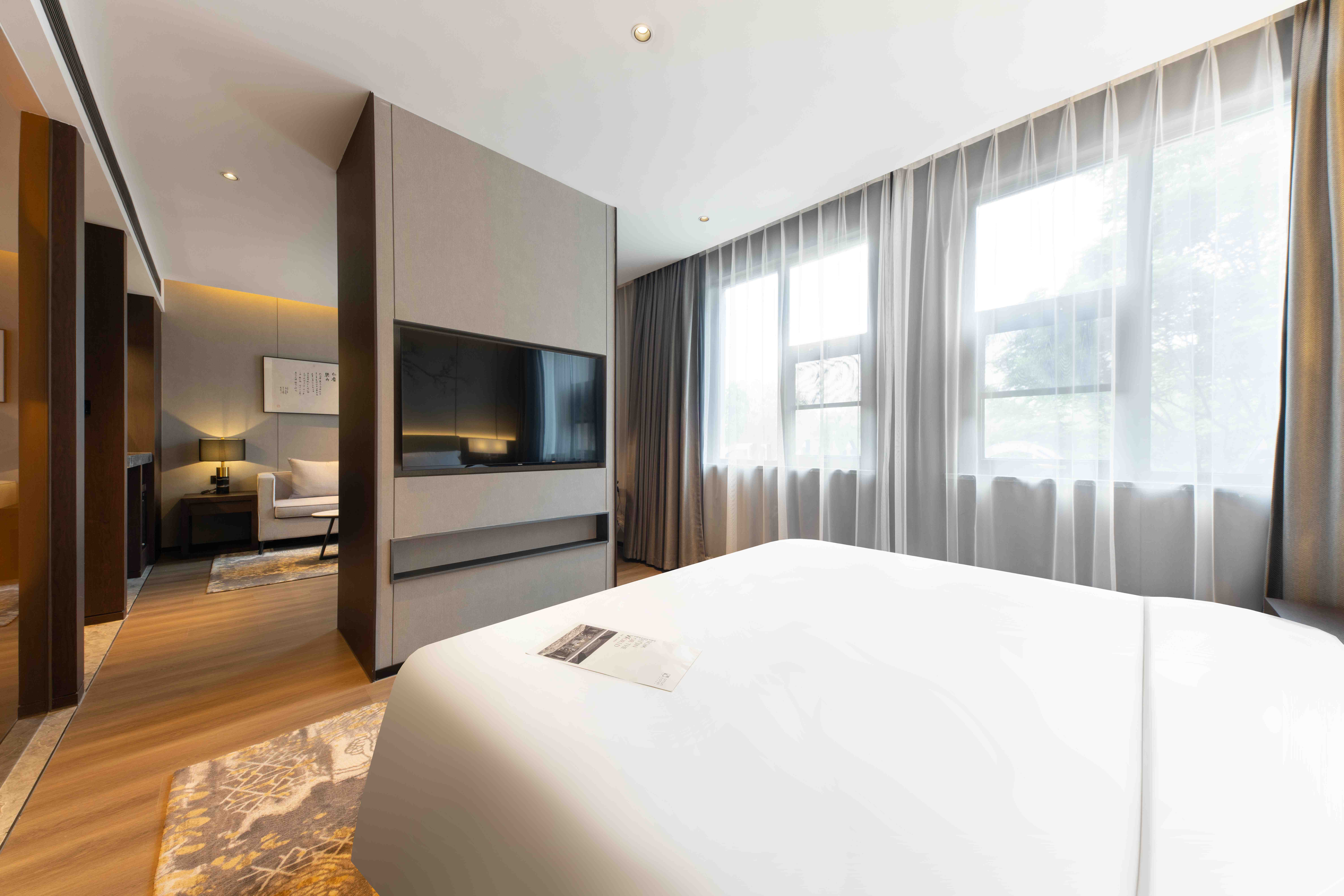 The GiorgioMorandi Hotels (Xuyi Kejie Central Mall) 4*