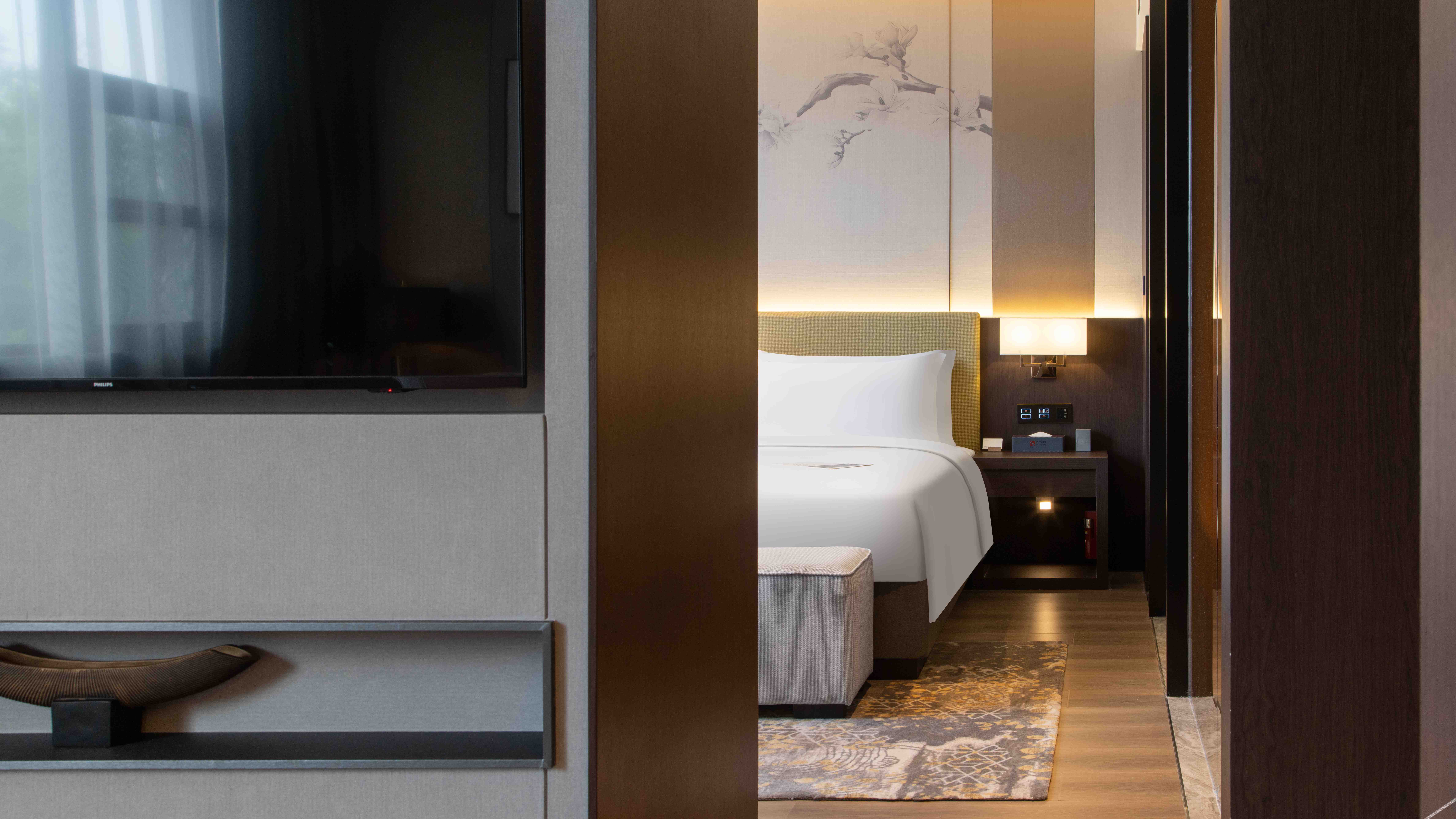 The GiorgioMorandi Hotels (Xuyi Kejie Central Mall) 4*