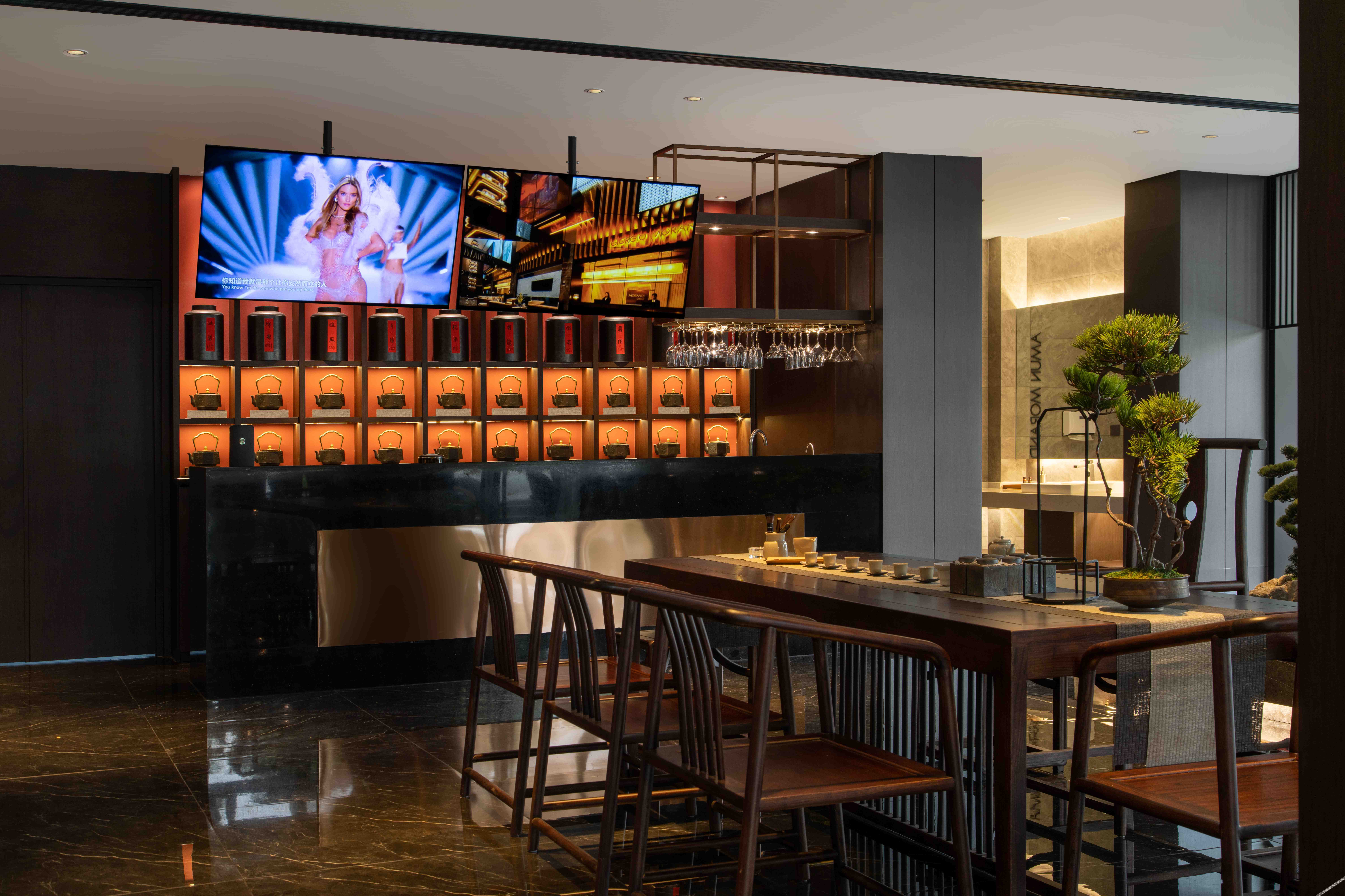 The GiorgioMorandi Hotels (Xuyi Kejie Central Mall) 4*