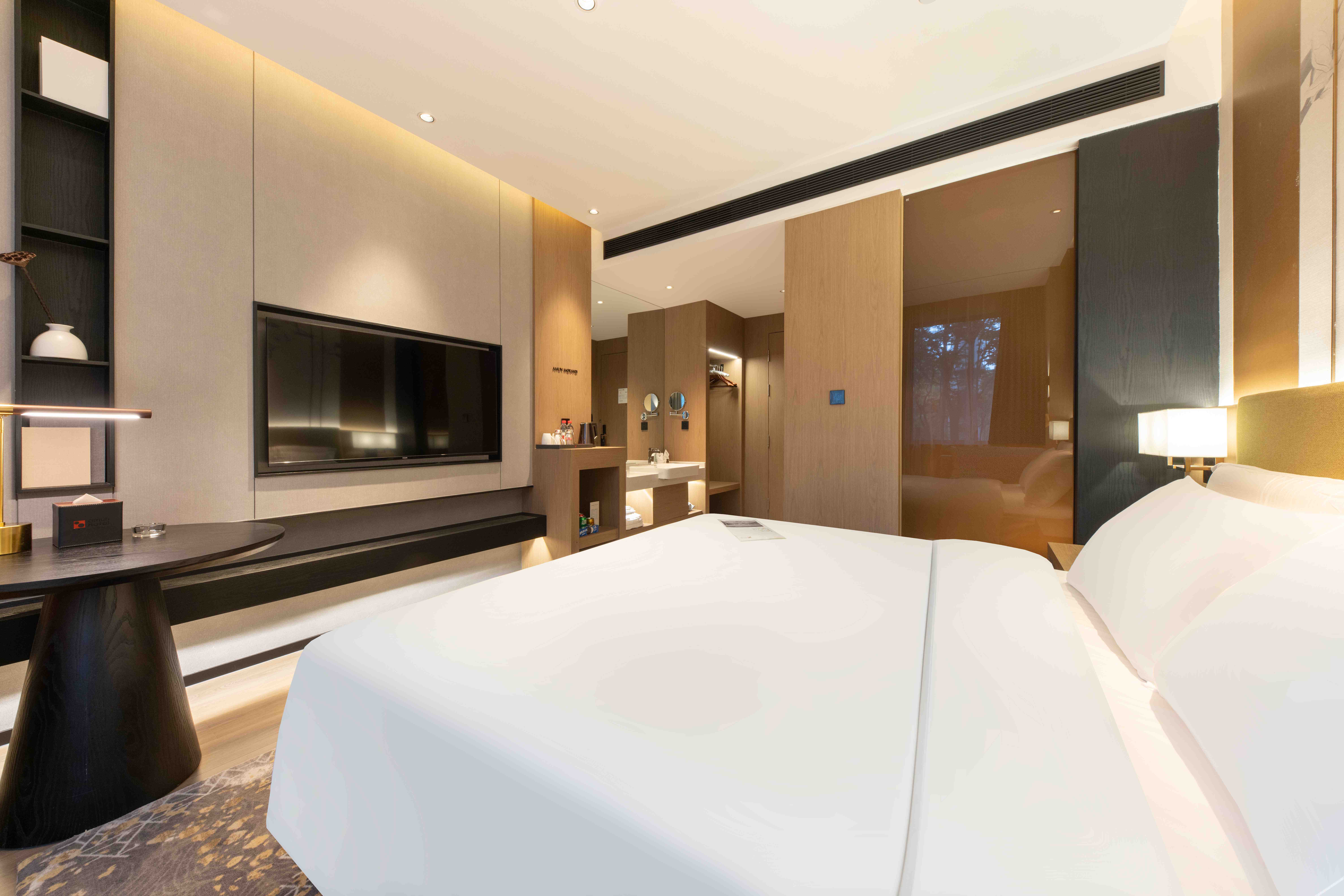 The GiorgioMorandi Hotels (Xuyi Kejie Central Mall) 4*