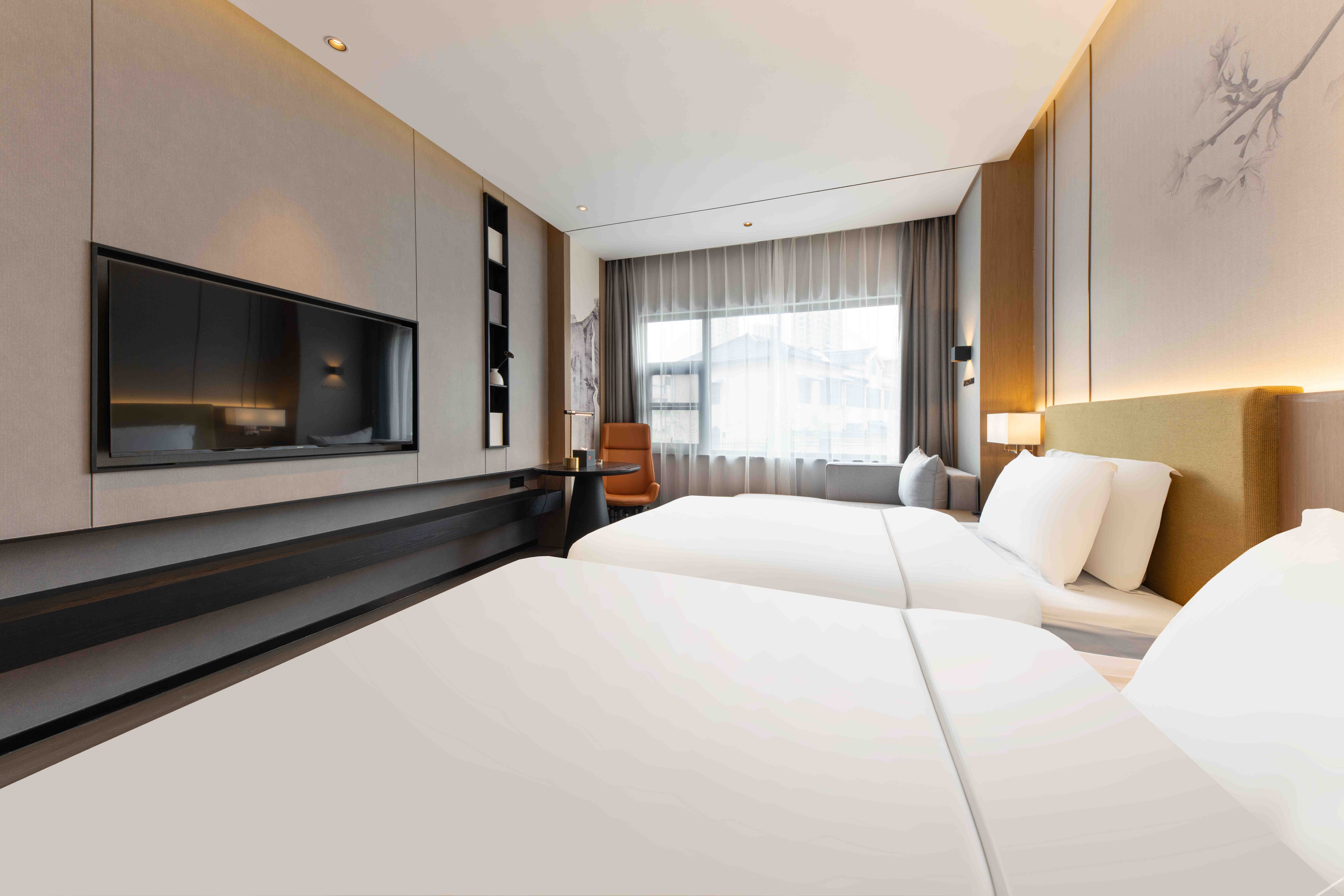 The GiorgioMorandi Hotels (Xuyi Kejie Central Mall) 4*