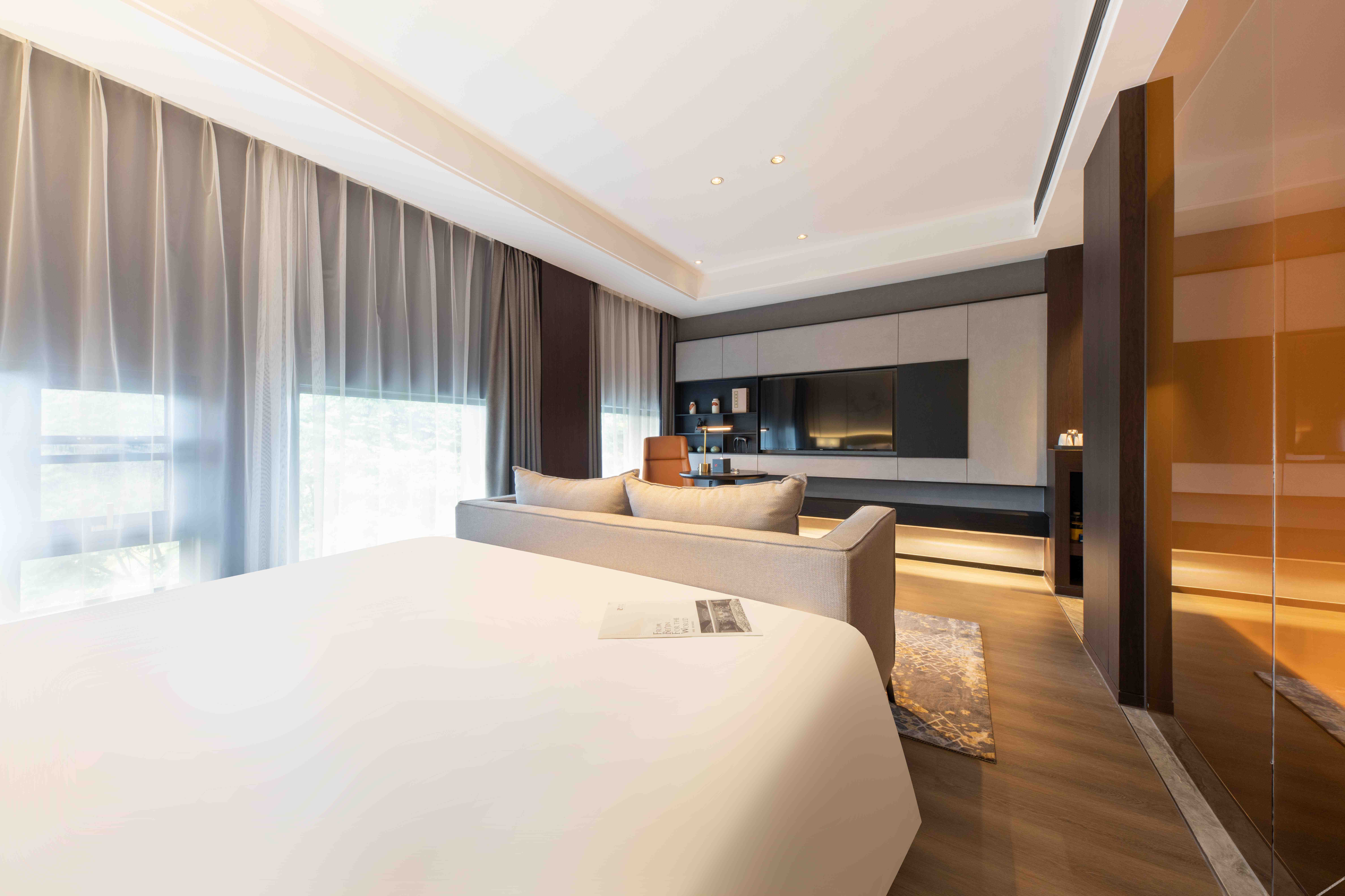 The GiorgioMorandi Hotels (Xuyi Kejie Central Mall) 4*