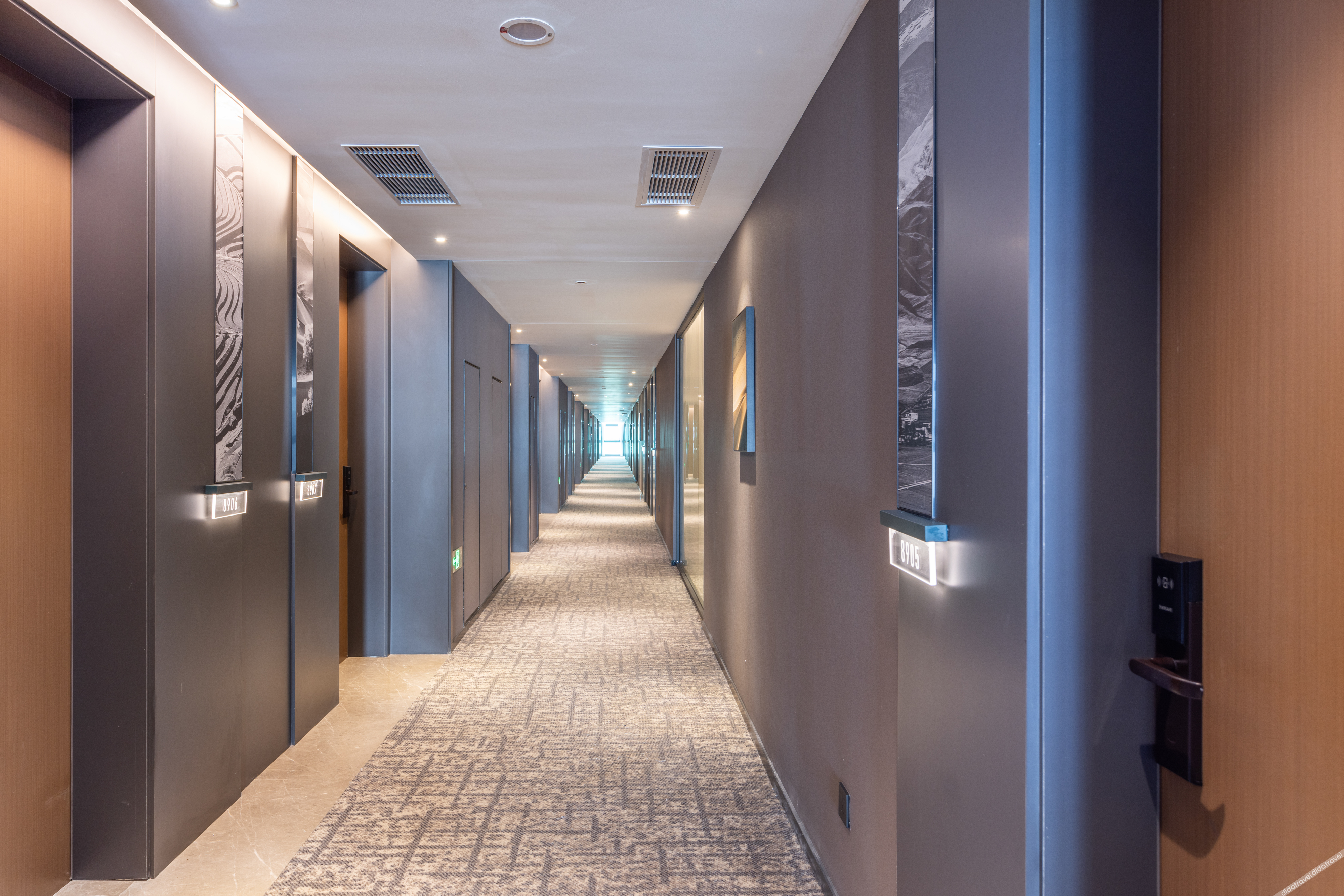 Atour Hotel Shenzhen Futian Huaqiangnorth Pedestrian Street 4*