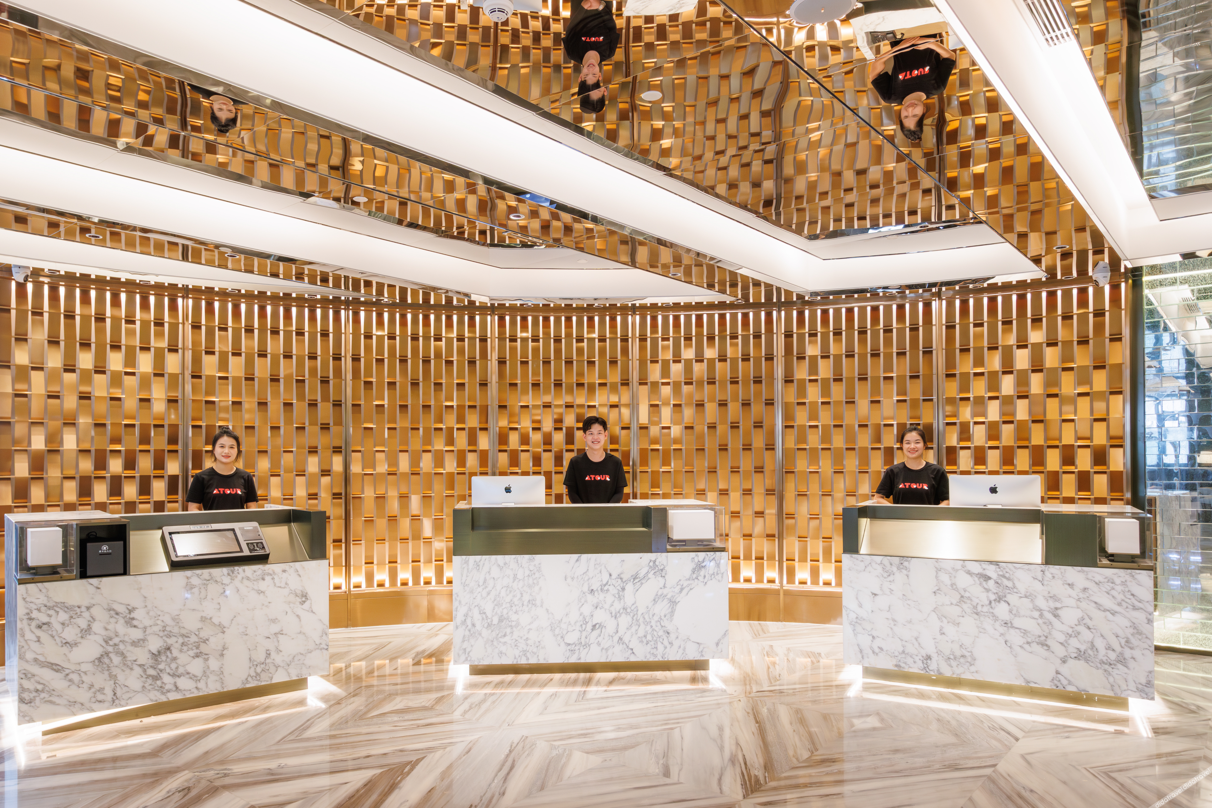 Atour Hotel Shenzhen Futian Huaqiangnorth Pedestrian Street 4*