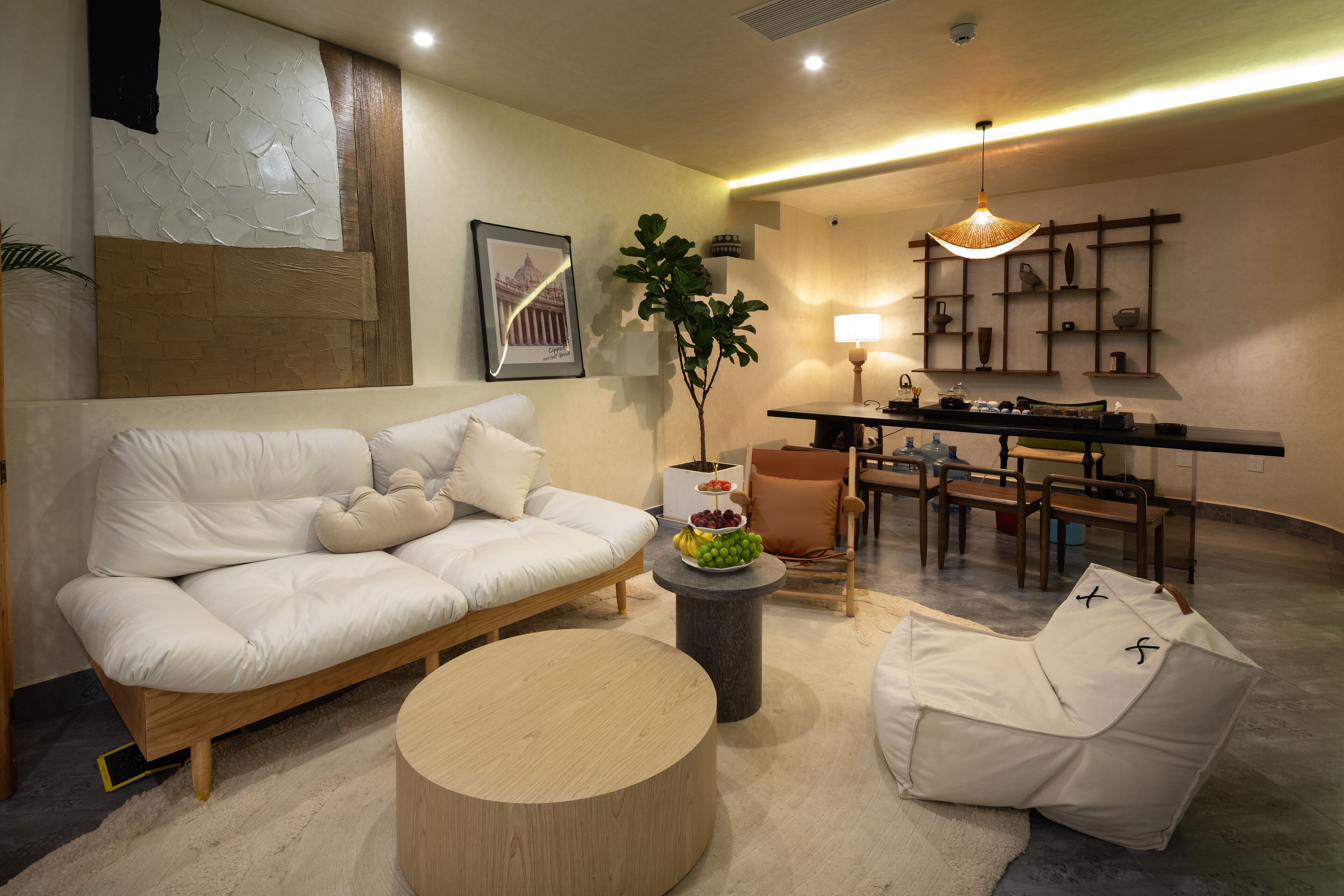 Da Li Yu Jia Ren Hotel 3*