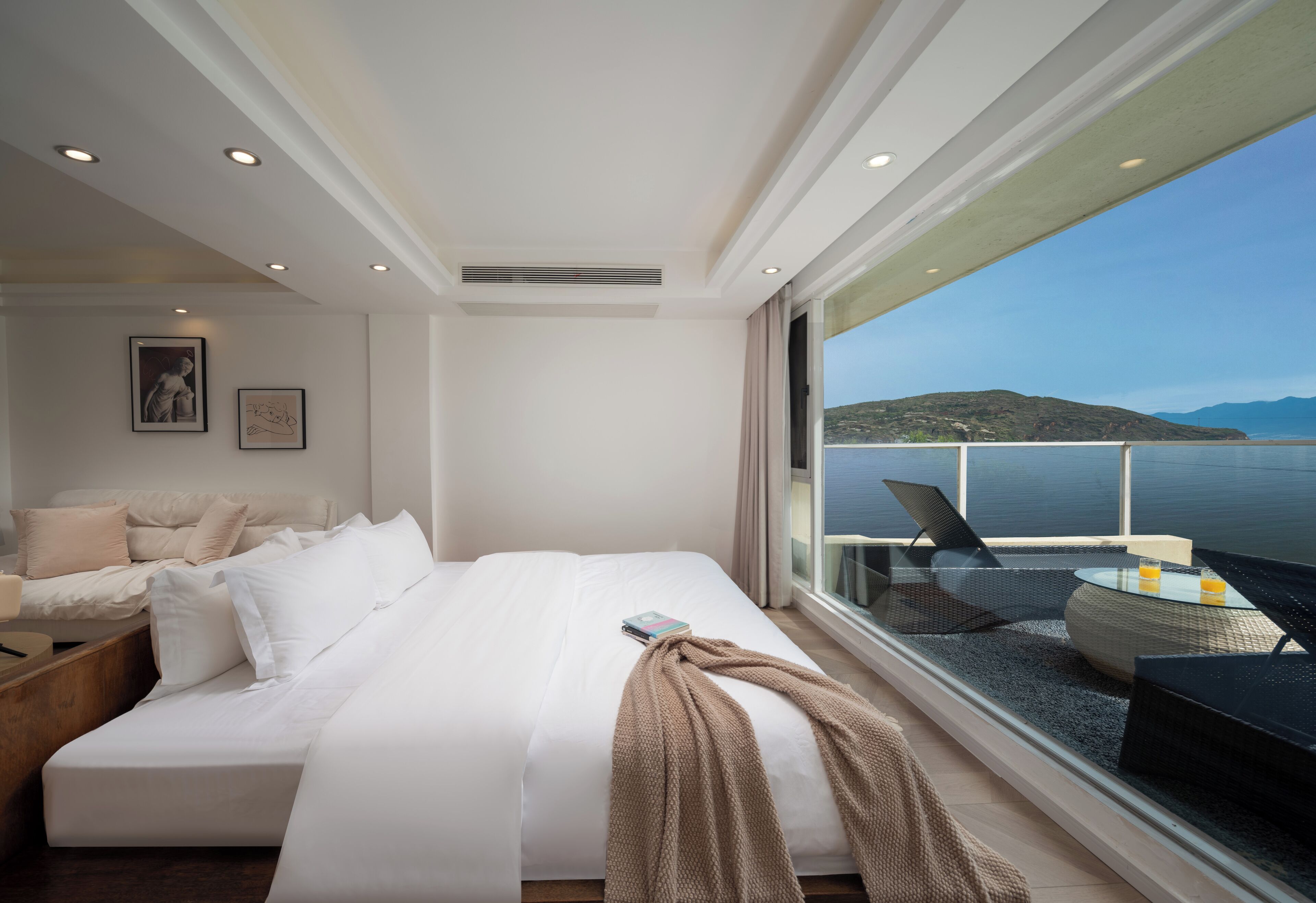 Da Li Yu Jia Ren Hotel 3*
