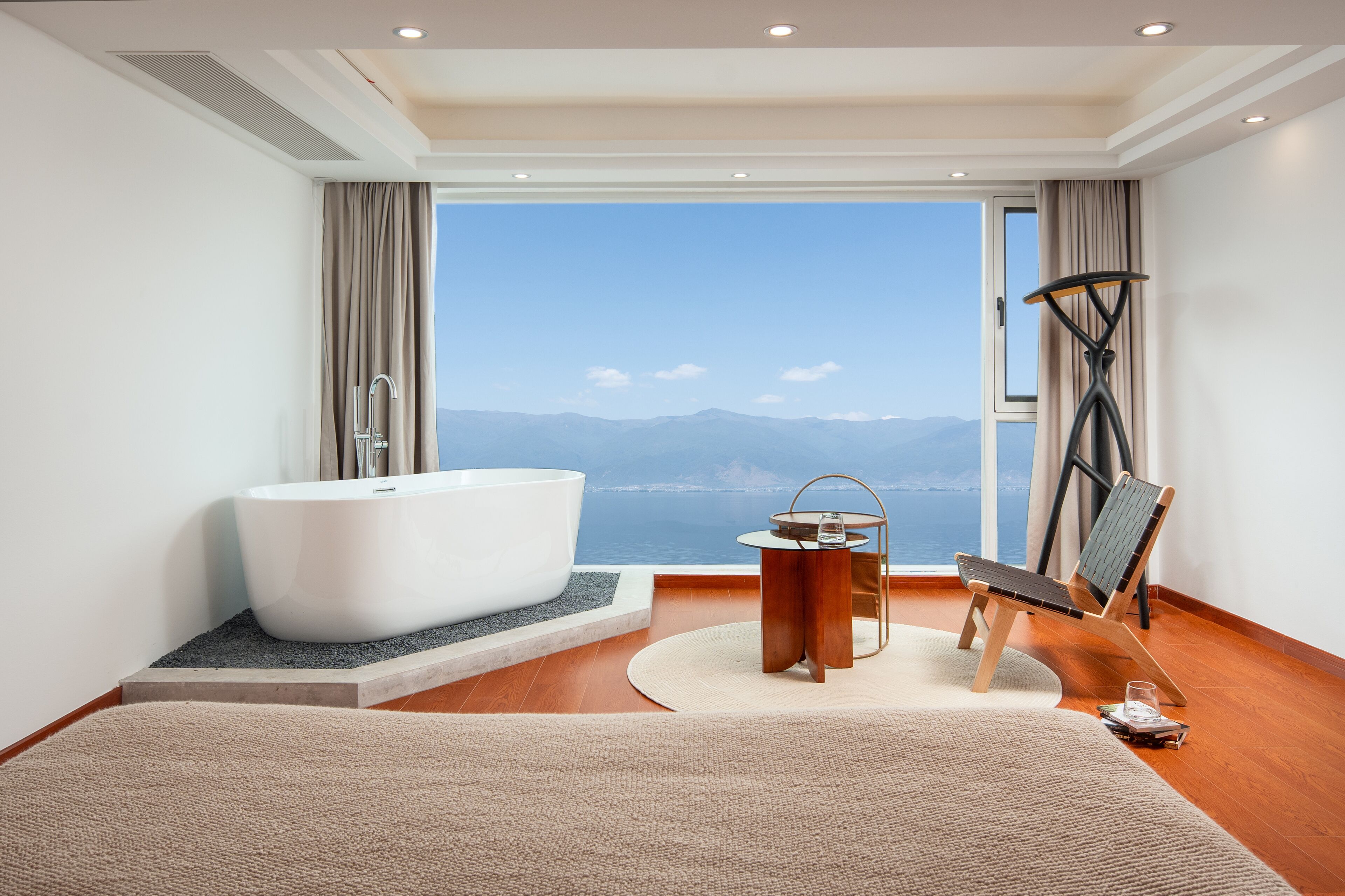 Da Li Yu Jia Ren Hotel 3*