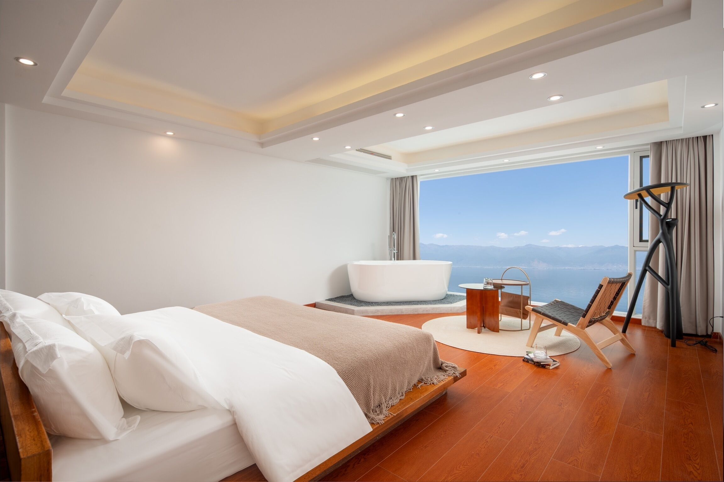 Da Li Yu Jia Ren Hotel 3*