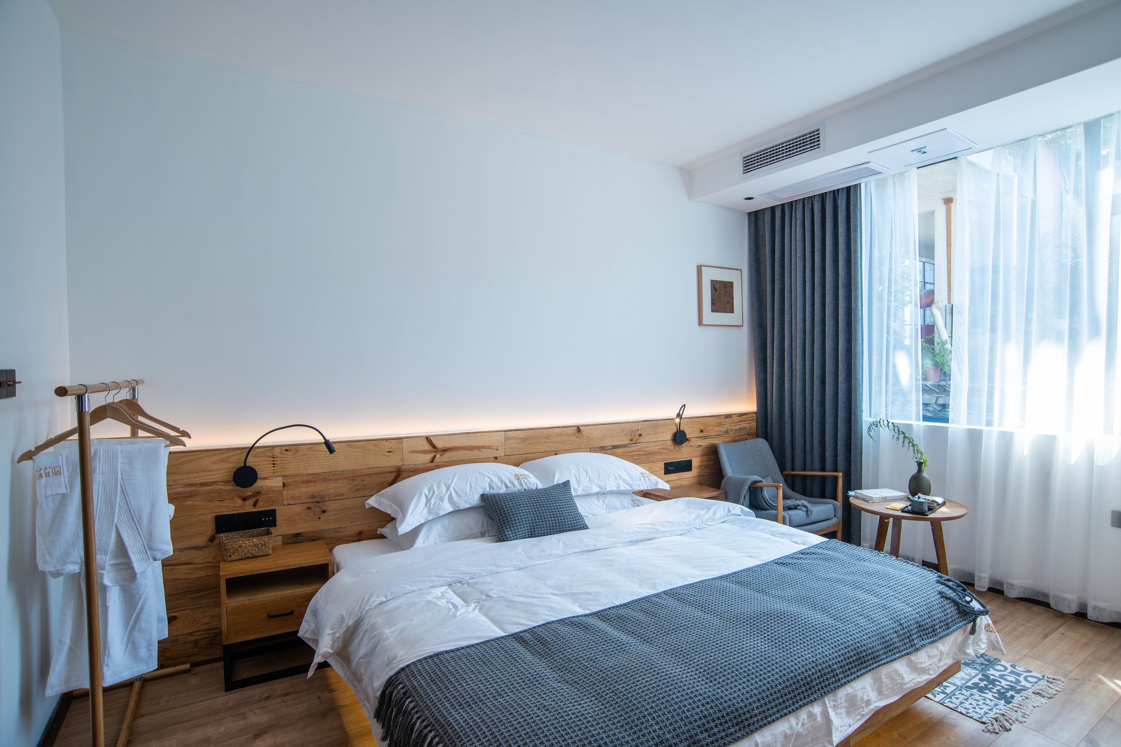 Phoenix No.8 · Secluded Xiangxi Villa Courtyard (Fenghuang Ancient Town Store) 3*
