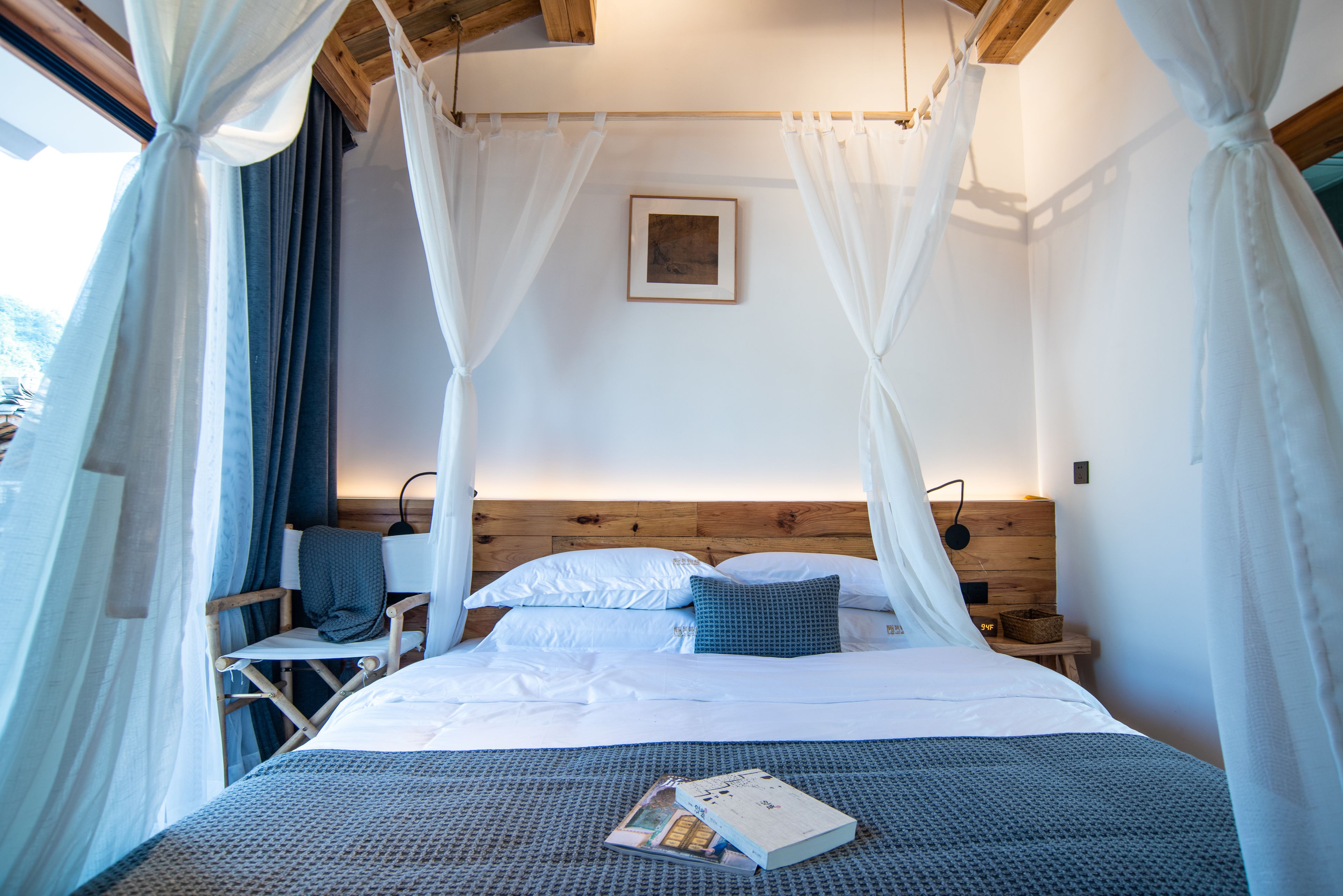 Phoenix No.8 · Secluded Xiangxi Villa Courtyard (Fenghuang Ancient Town Store) 3*