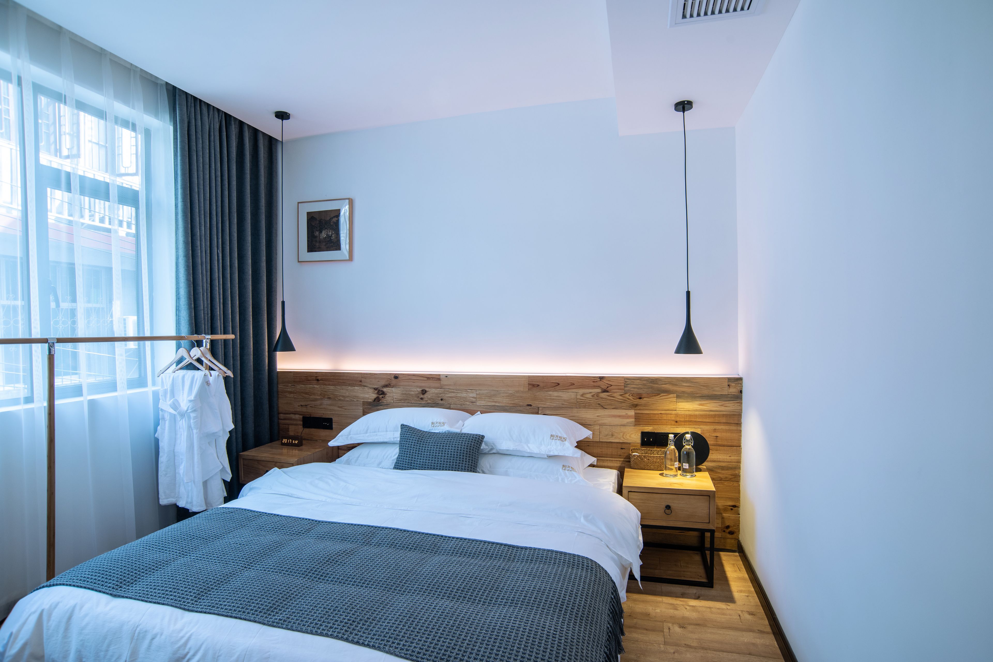 Phoenix No.8 · Secluded Xiangxi Villa Courtyard (Fenghuang Ancient Town Store) 3*