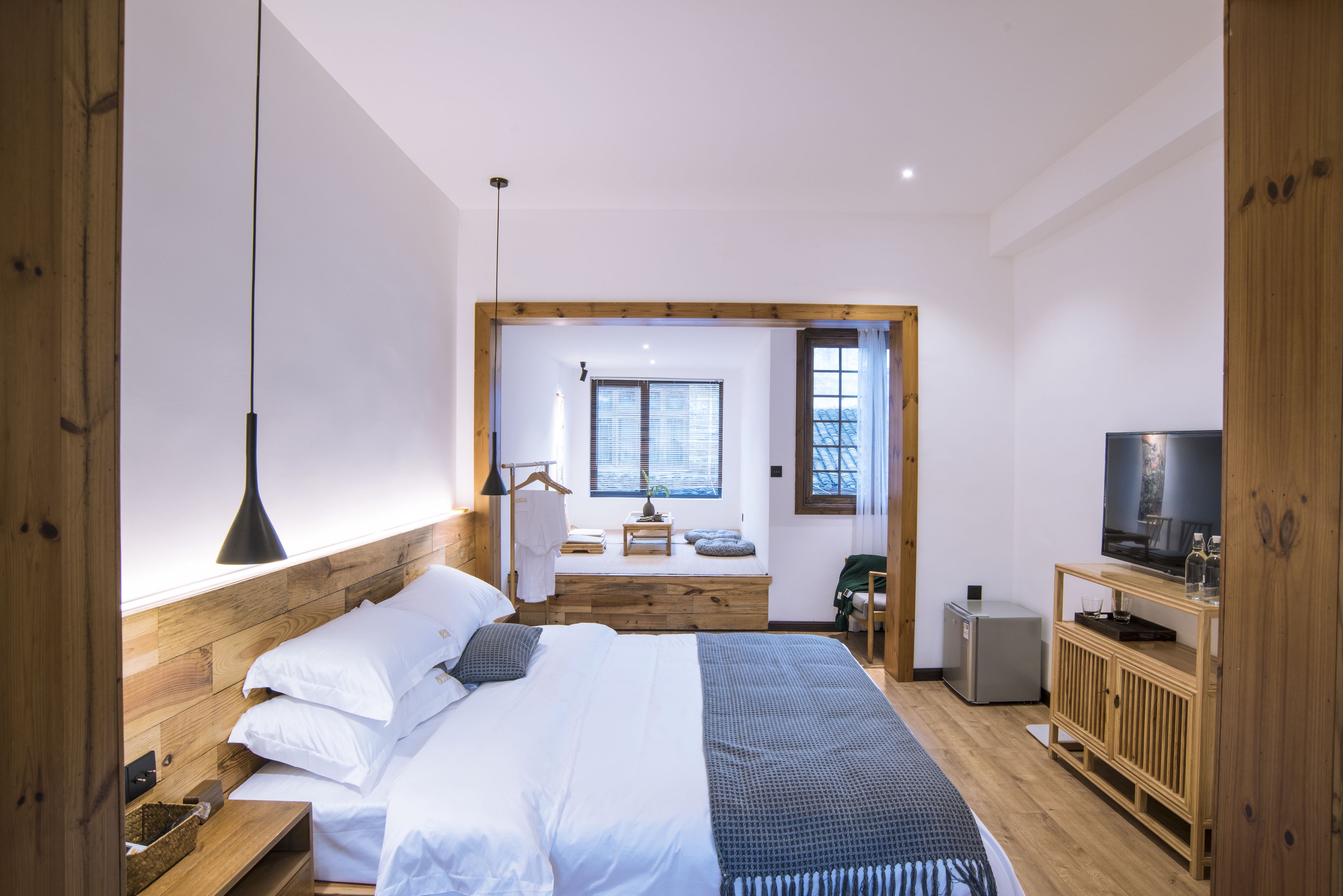 Phoenix No.8 · Secluded Xiangxi Villa Courtyard (Fenghuang Ancient Town Store) 3*