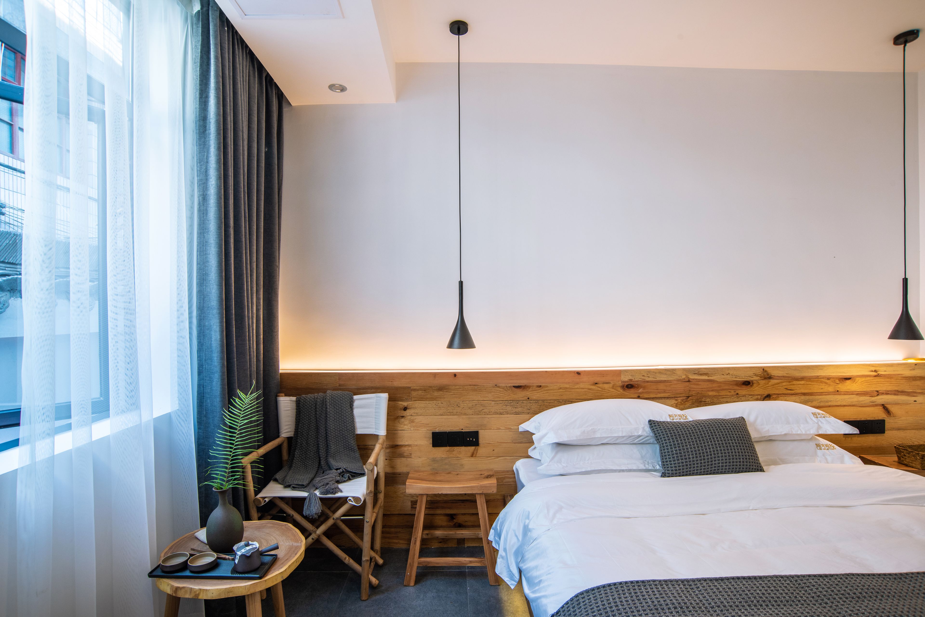 Phoenix No.8 · Secluded Xiangxi Villa Courtyard (Fenghuang Ancient Town Store) 3*