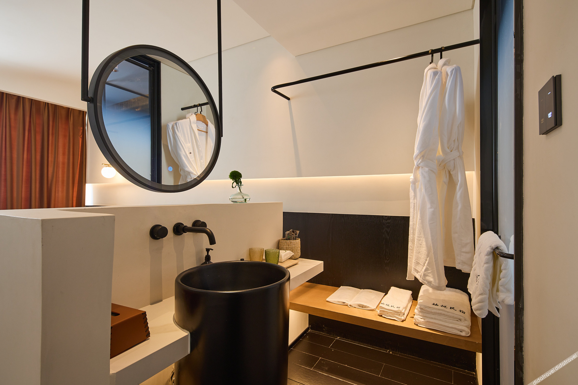 Floral Hotel · Jiuhuashan Nanyue hotel (Meat Body Palace Branch) 3*